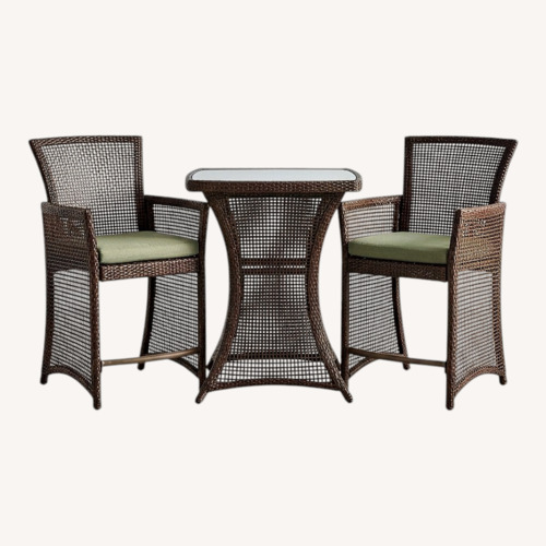 Used Contemporary Patio Furniture for sale on AptDeco