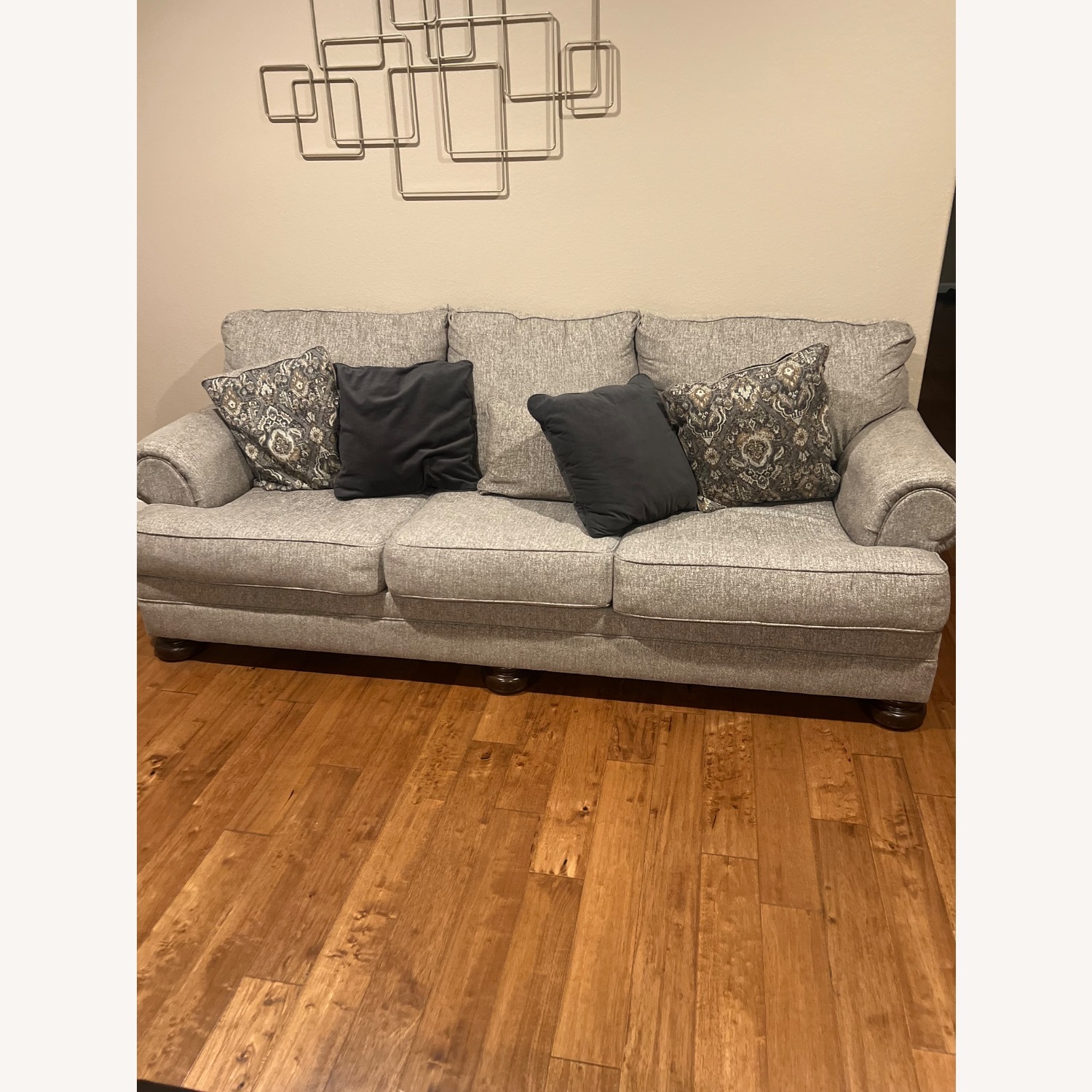 Ashley Furniture Morren Dark Gray 3+ Seater Sofa - image-2