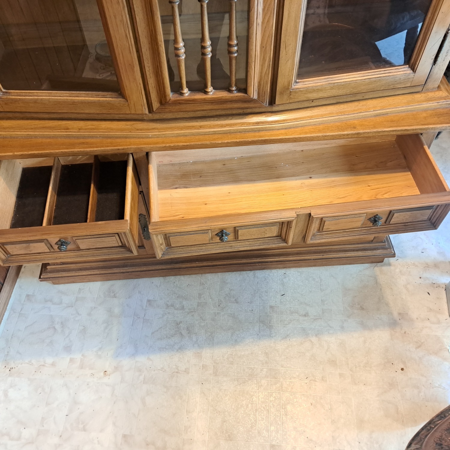 Thomasville Furniture Industries Sideboard - image-9