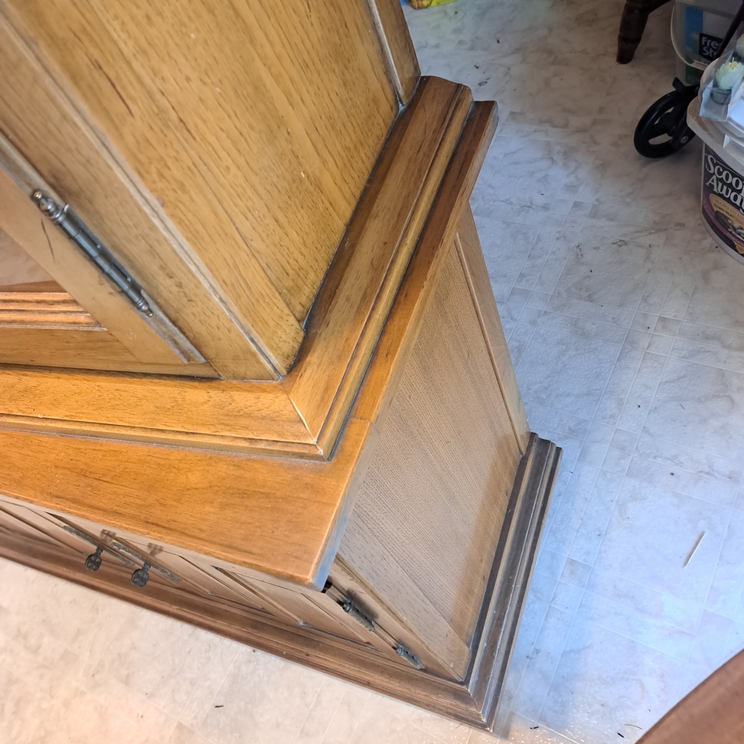 Thomasville Furniture Industries Sideboard - image-17