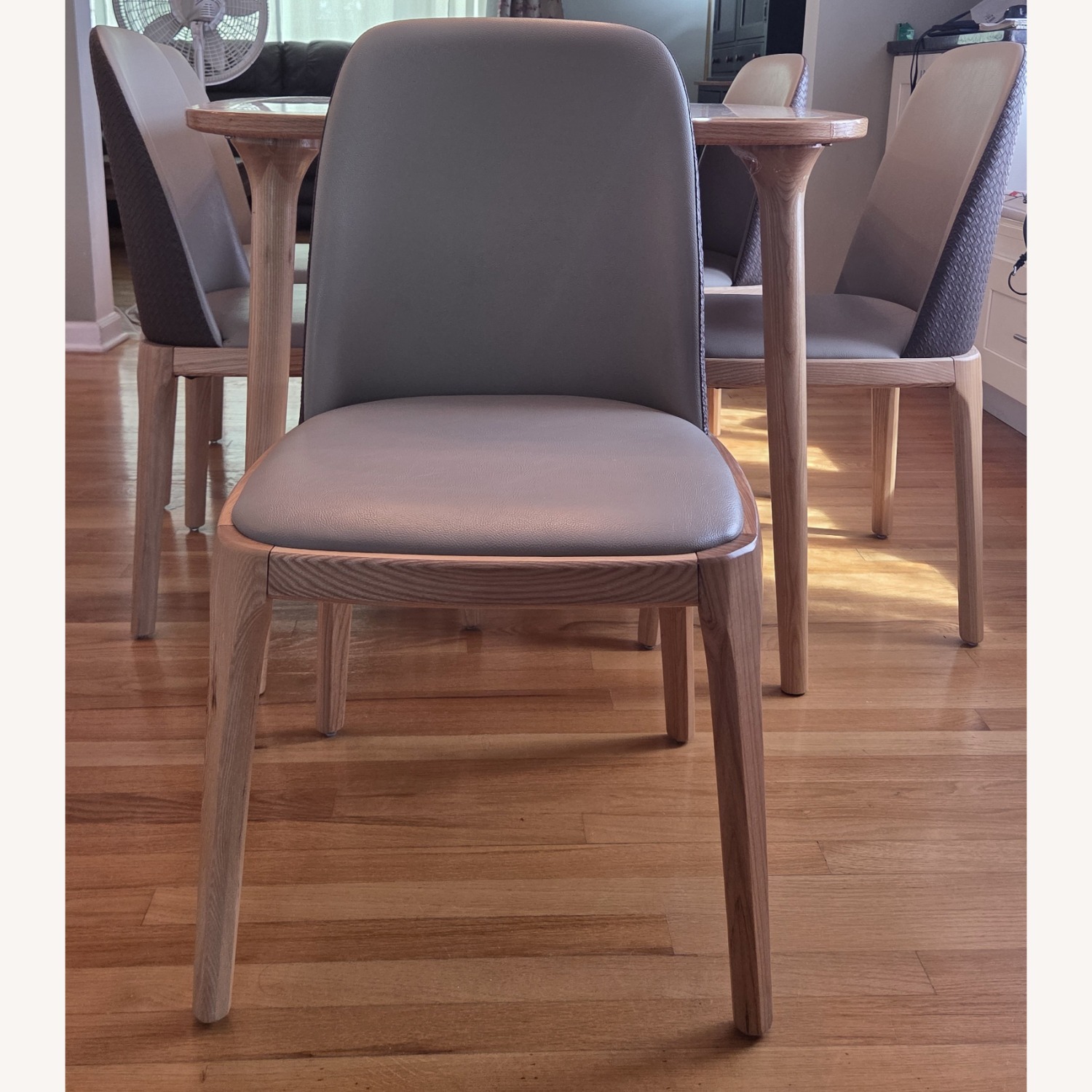 Contemporary Dining Set - image-3