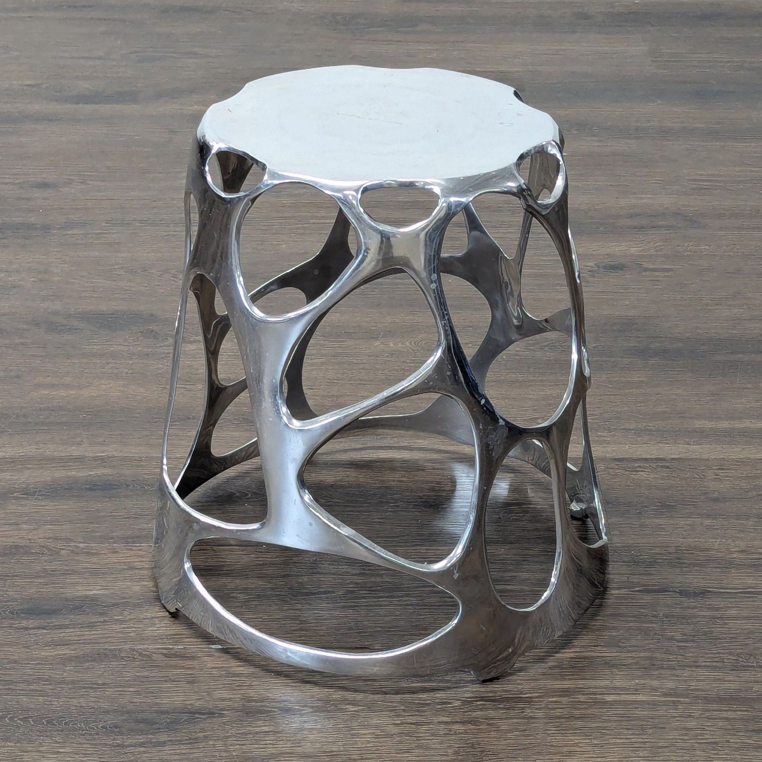Umbra Vela Side Table - image-2