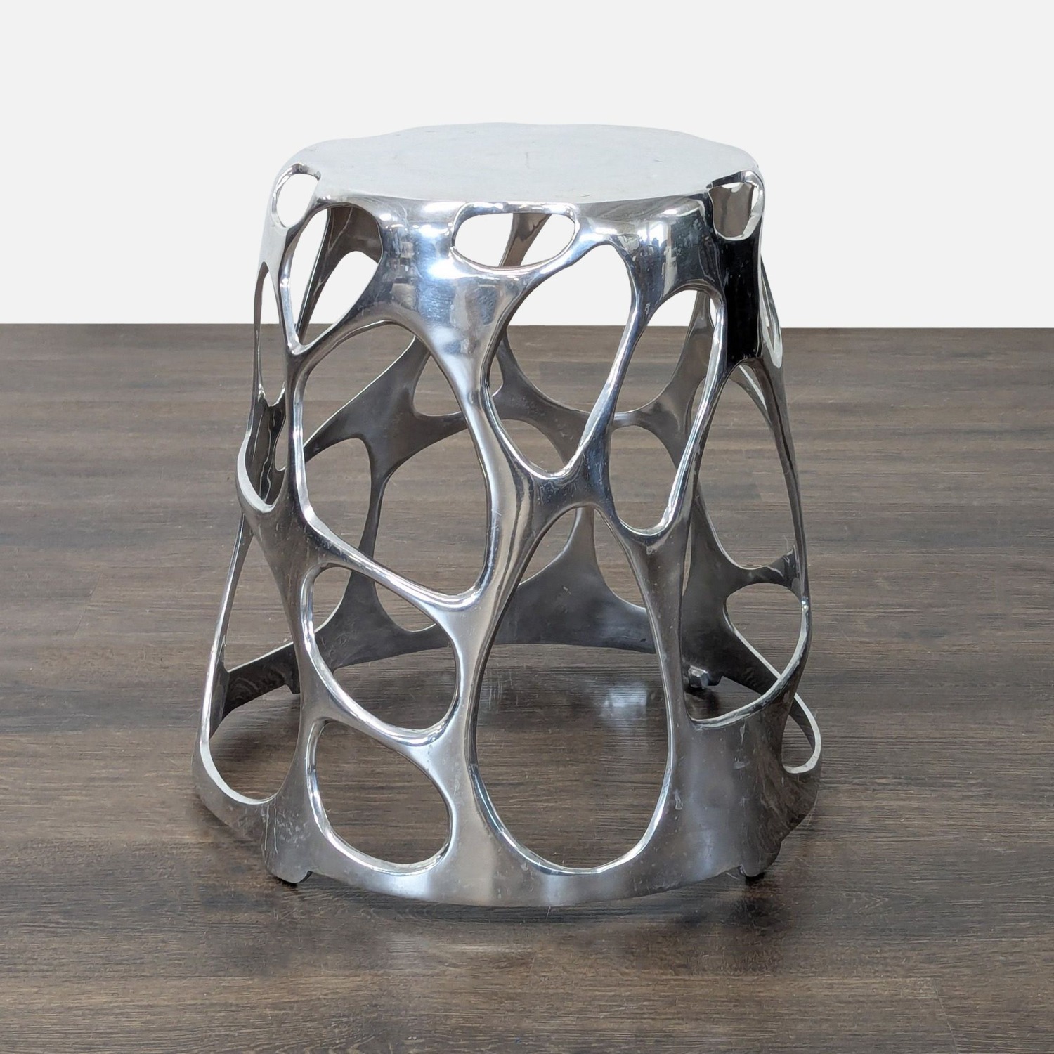 Umbra Vela Side Table - image-8