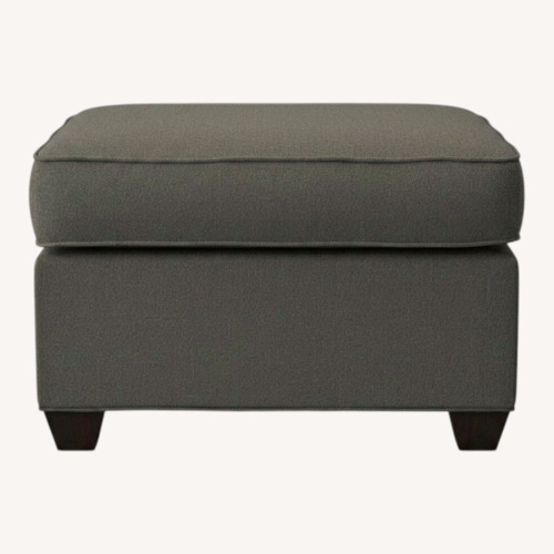 Used Wayfair Avery Light Gray Ottoman for sale on AptDeco