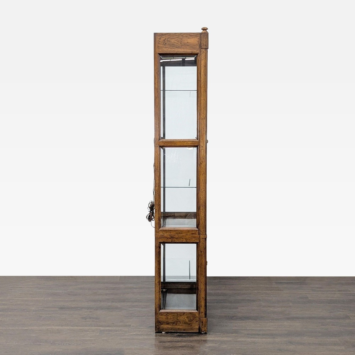 Vintage Drexel Heritage Display Cabinet - image-5
