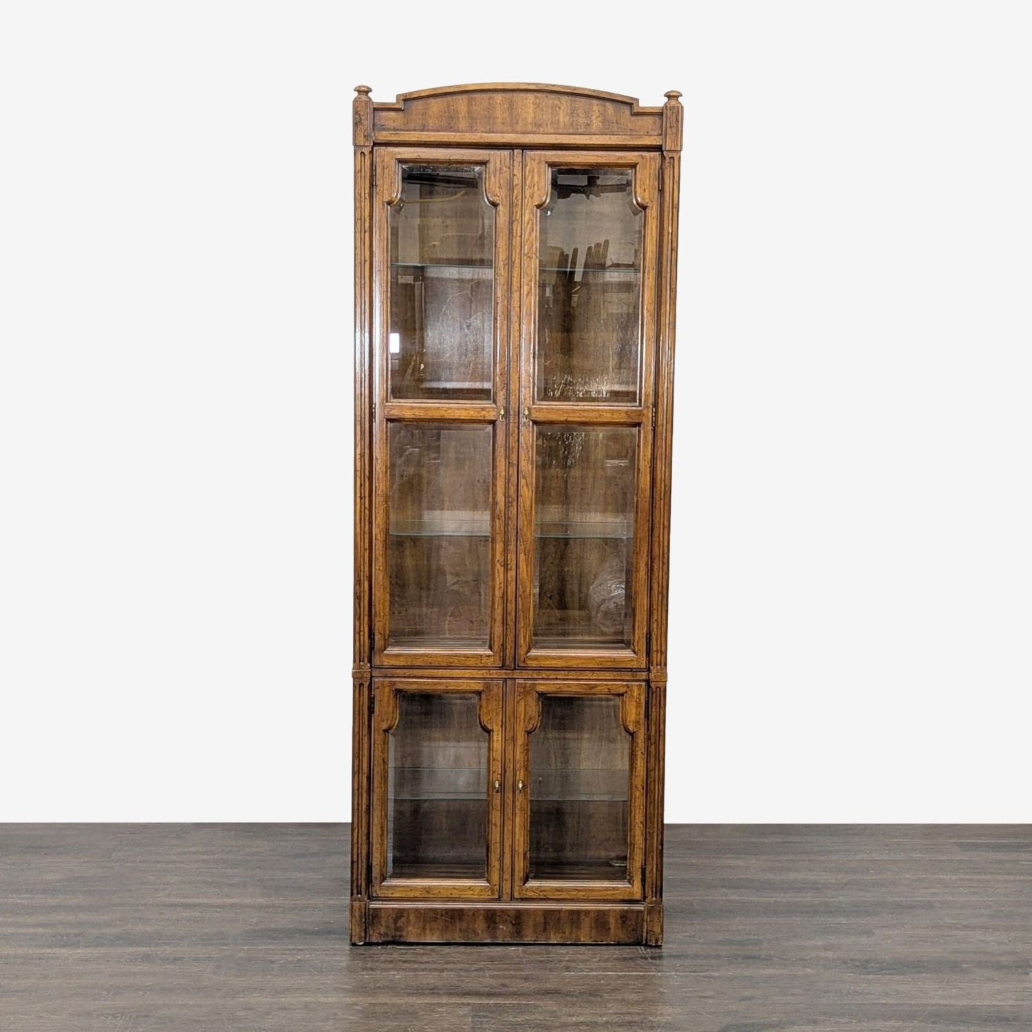 Vintage Drexel Heritage Display Cabinet - image-7