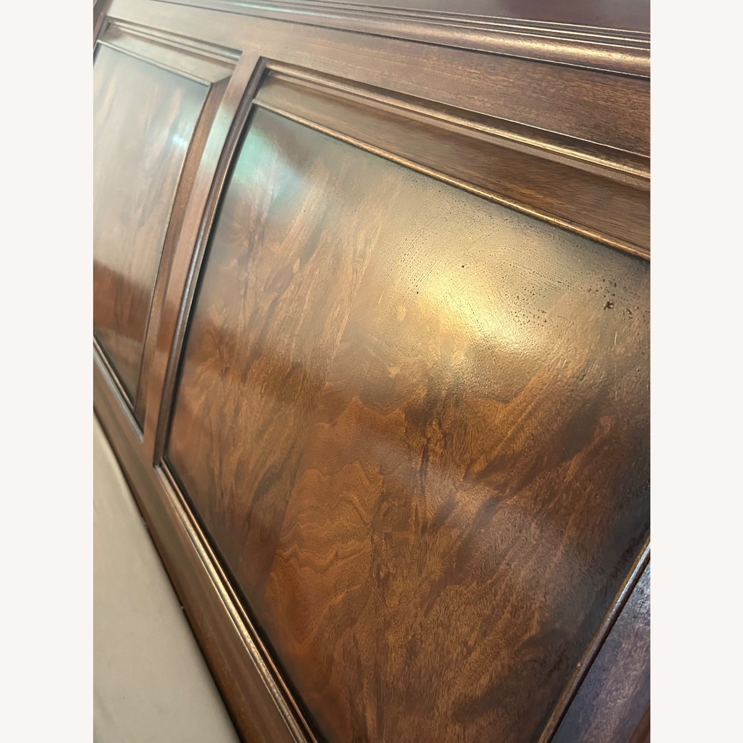 Vintage Queen Ethan Allen Sleigh Bed  - image-13