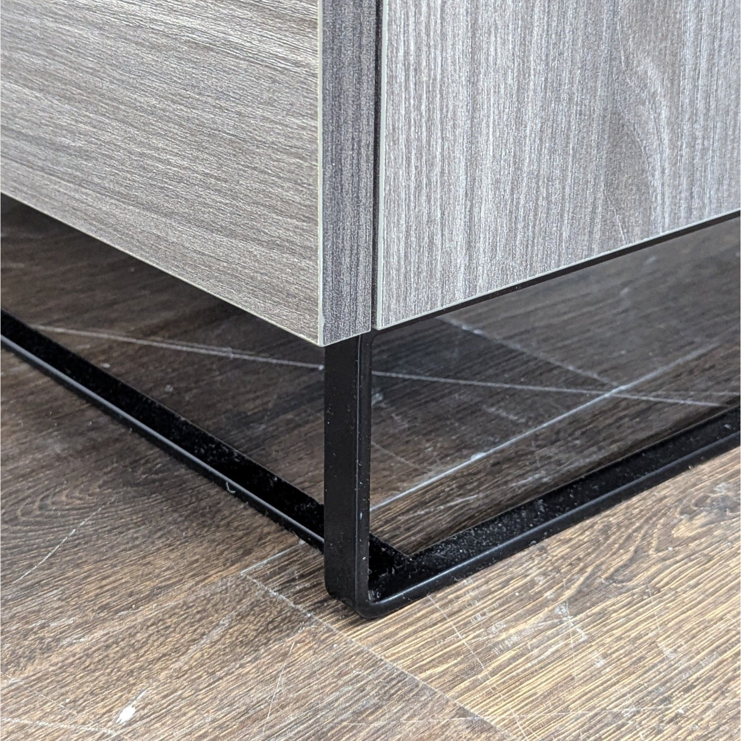 Modrest Modern 6-Drawer Dresser - image-2