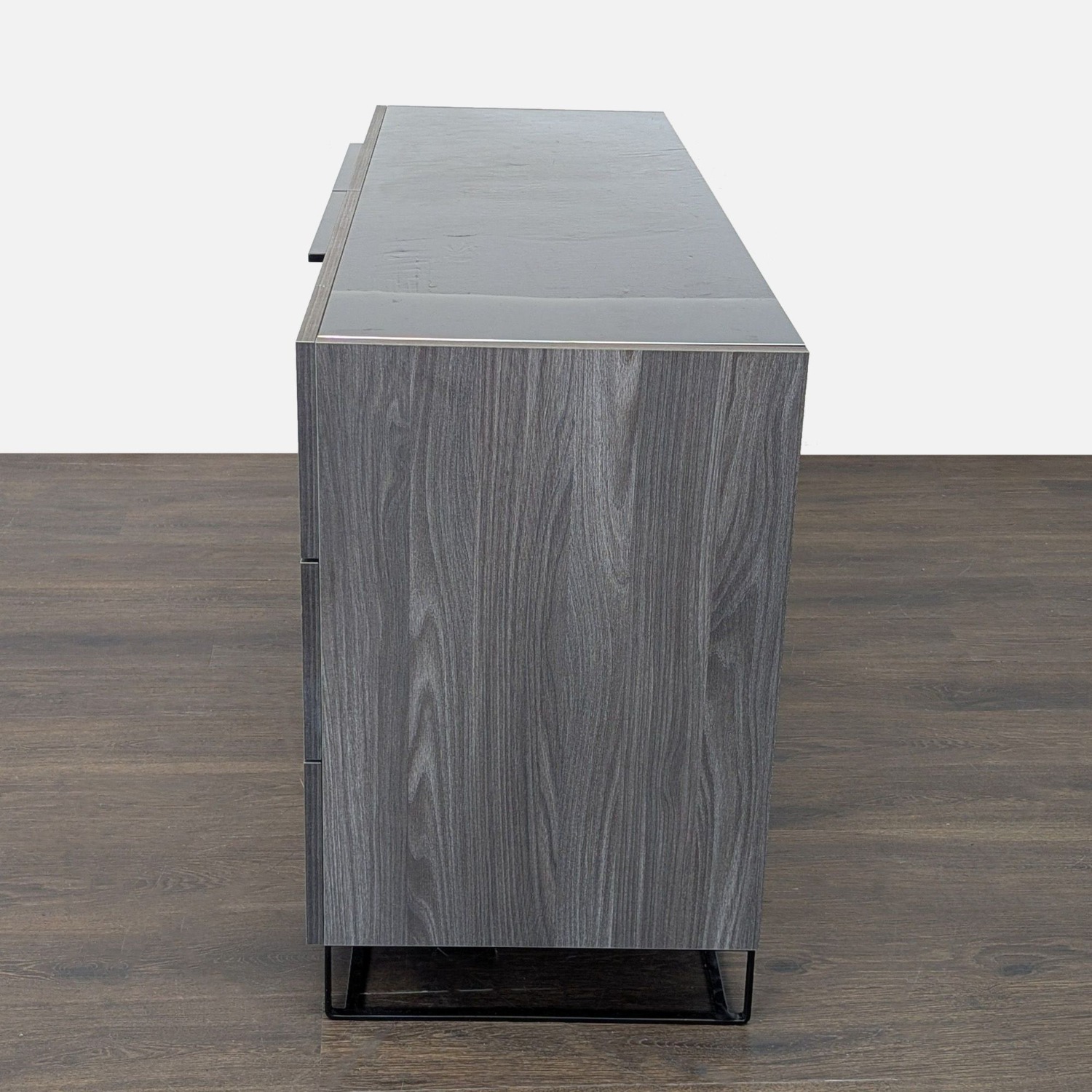 Modrest Modern 6-Drawer Dresser - image-6