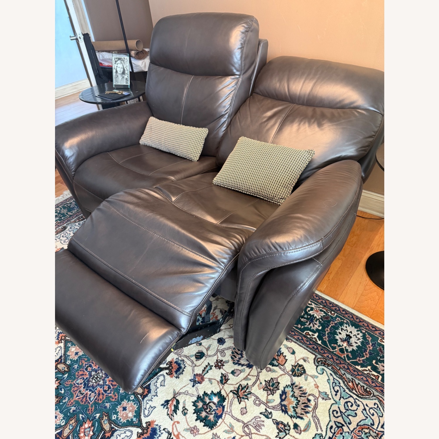 Raymour & Flanigan Twin Motorized Recliner - image-3