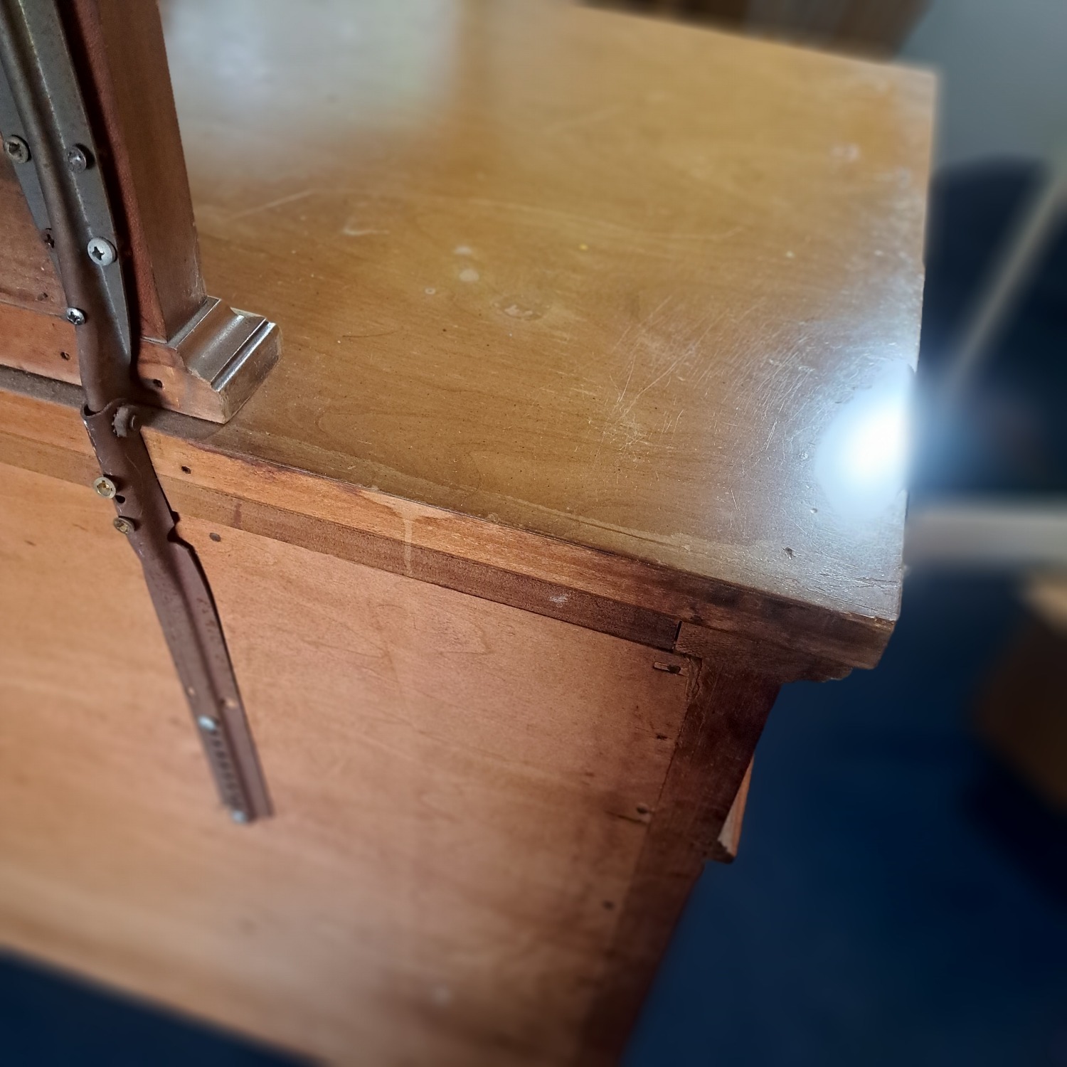 Light Brown Dresser - image-17