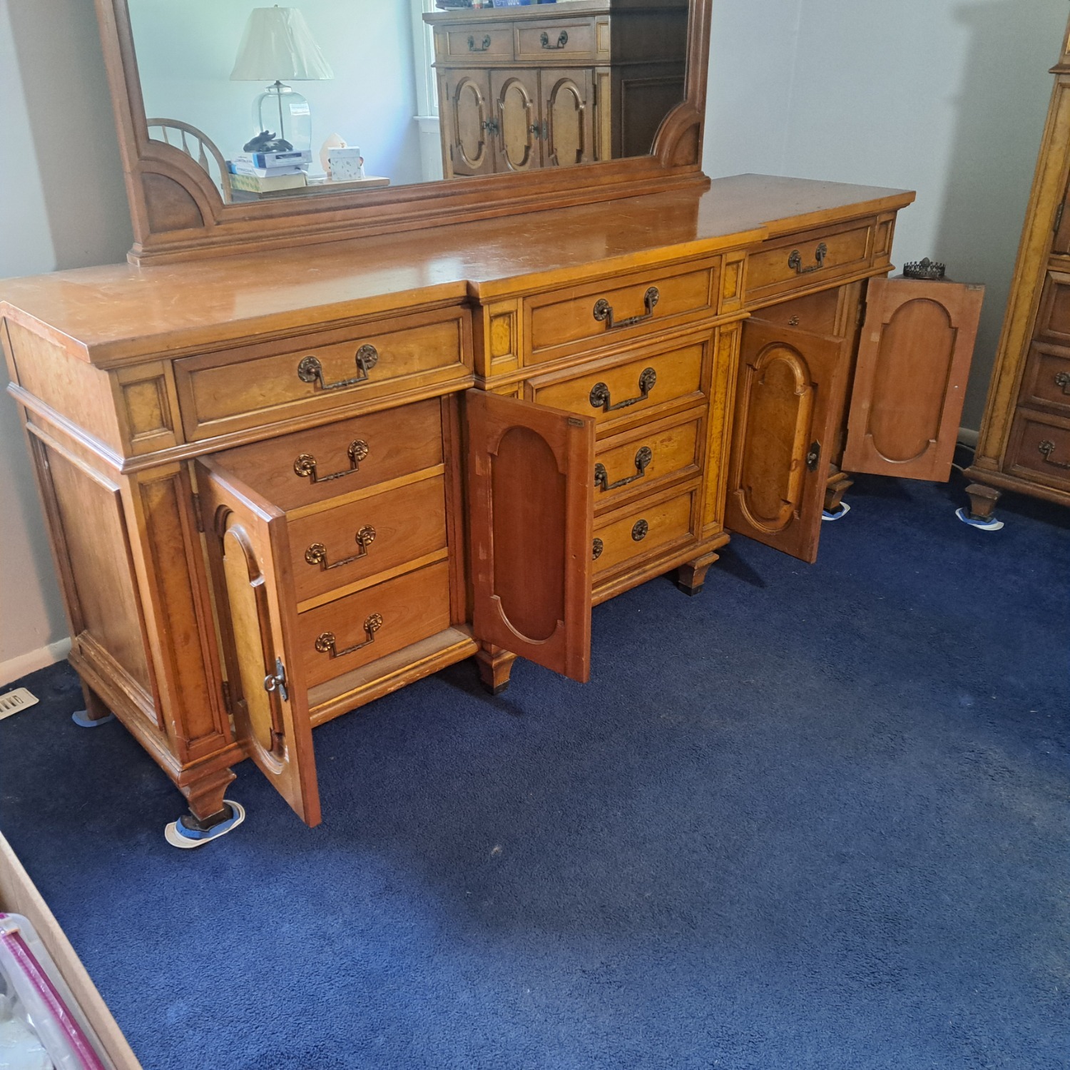 Light Brown Dresser - image-9
