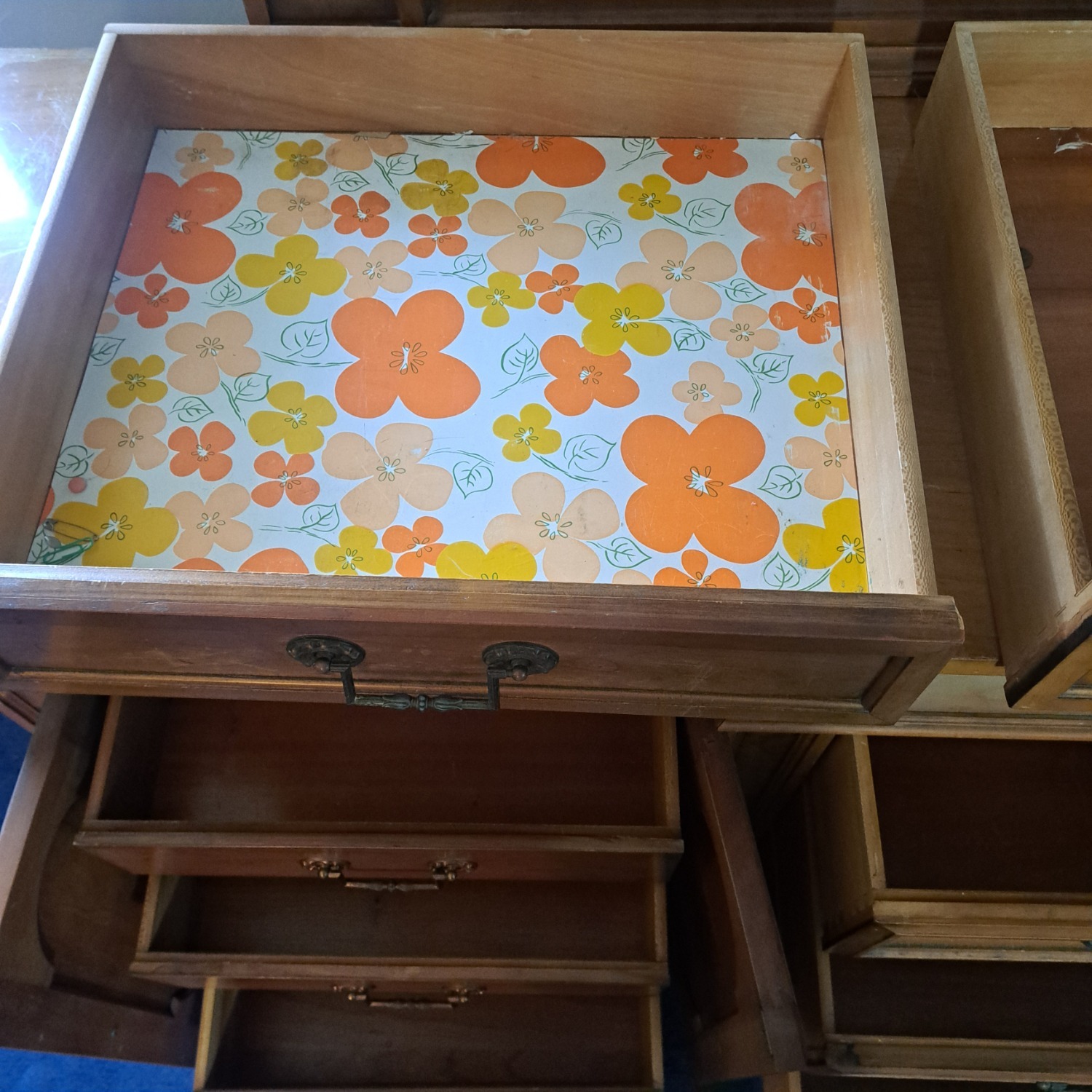 Light Brown Dresser - image-14
