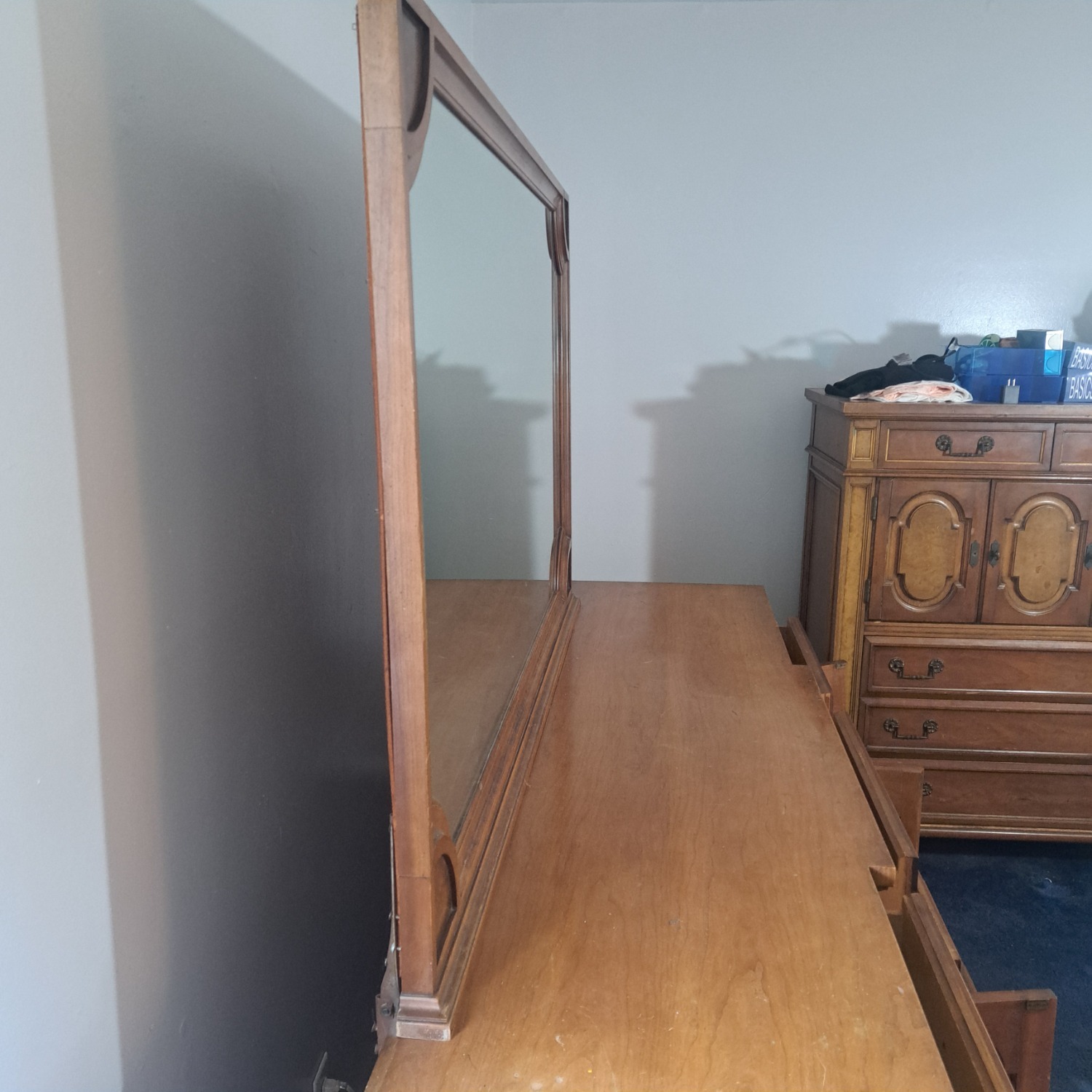 Light Brown Dresser - image-12