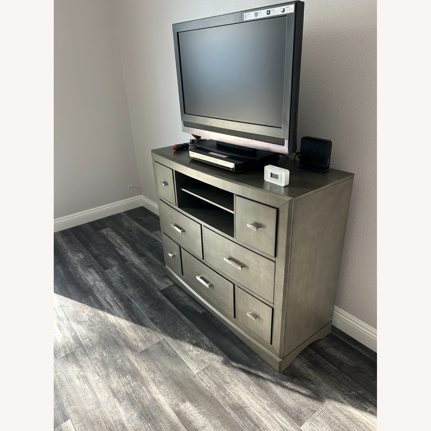 Wood Chest - image-2