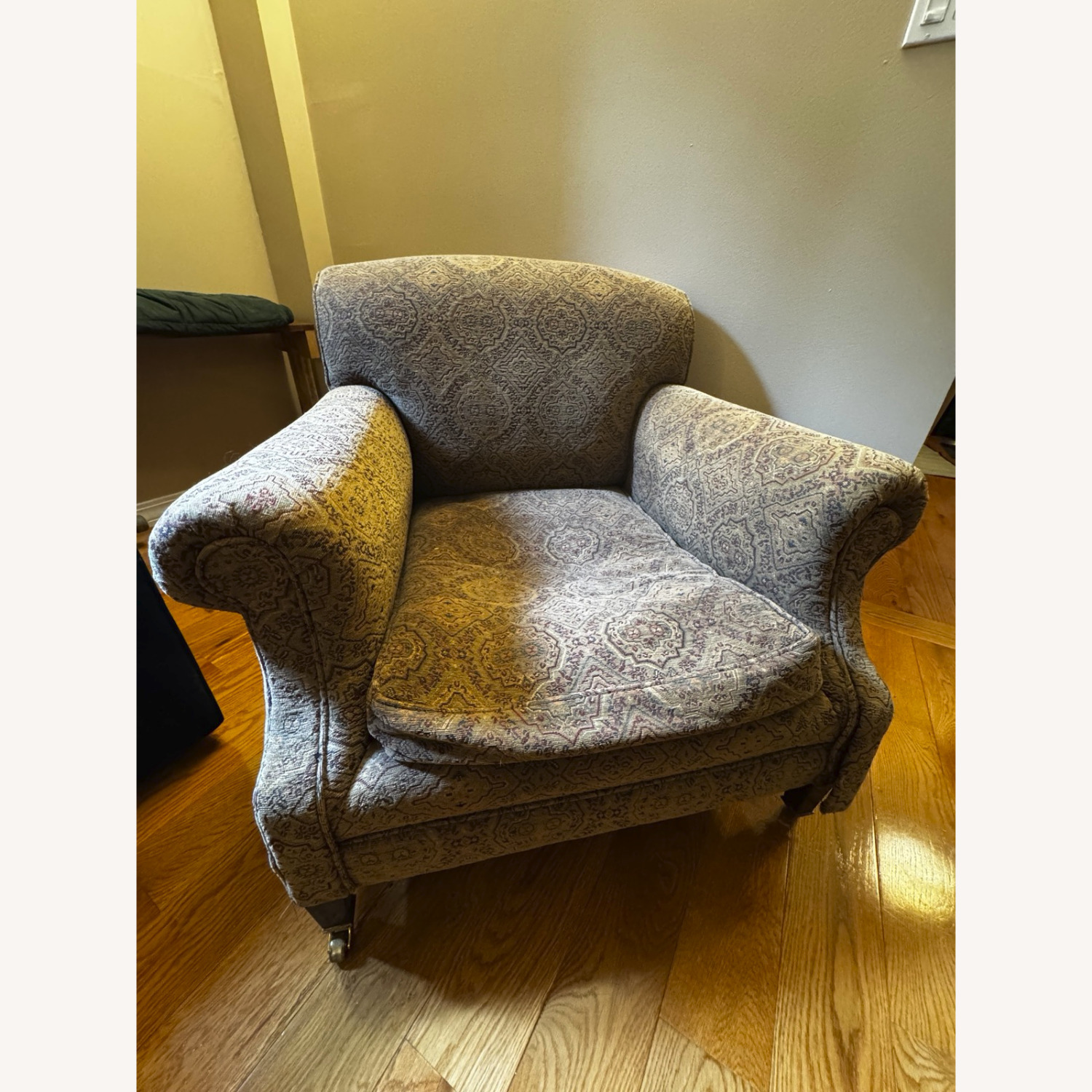 George Smith Signature Armchair Brown Paisley - image-1