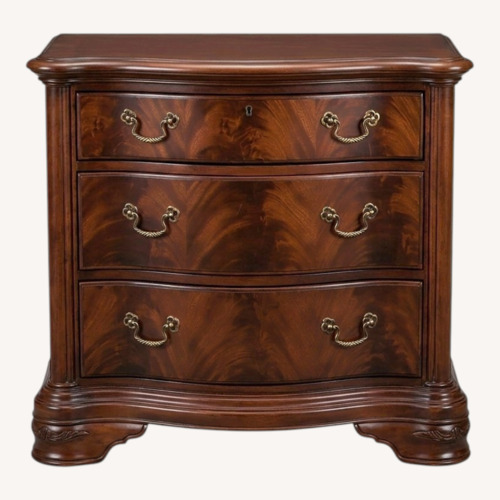 Used Thomasville Furniture Industries Nightstands for sale on AptDeco