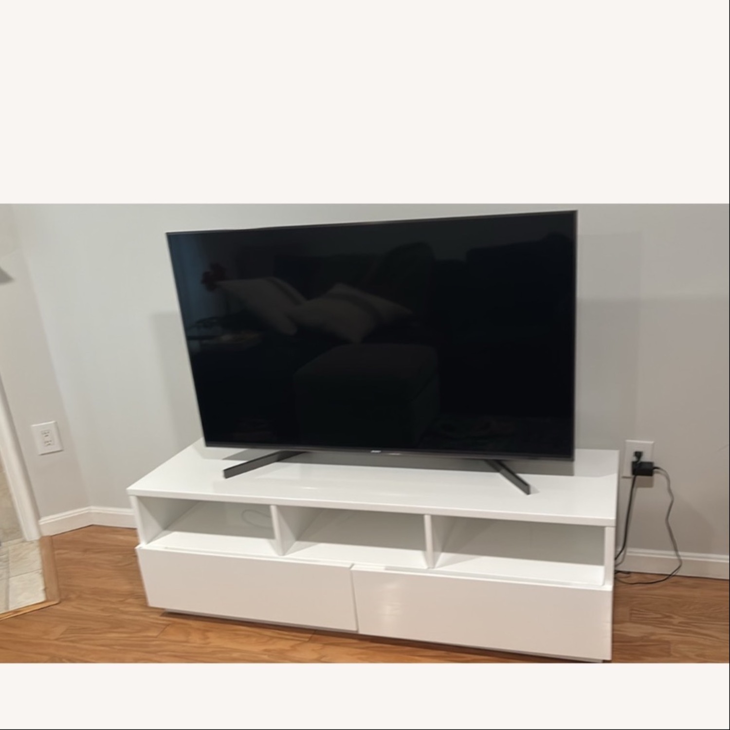 CB2 White Glossy Modern Media Stand  - image-11