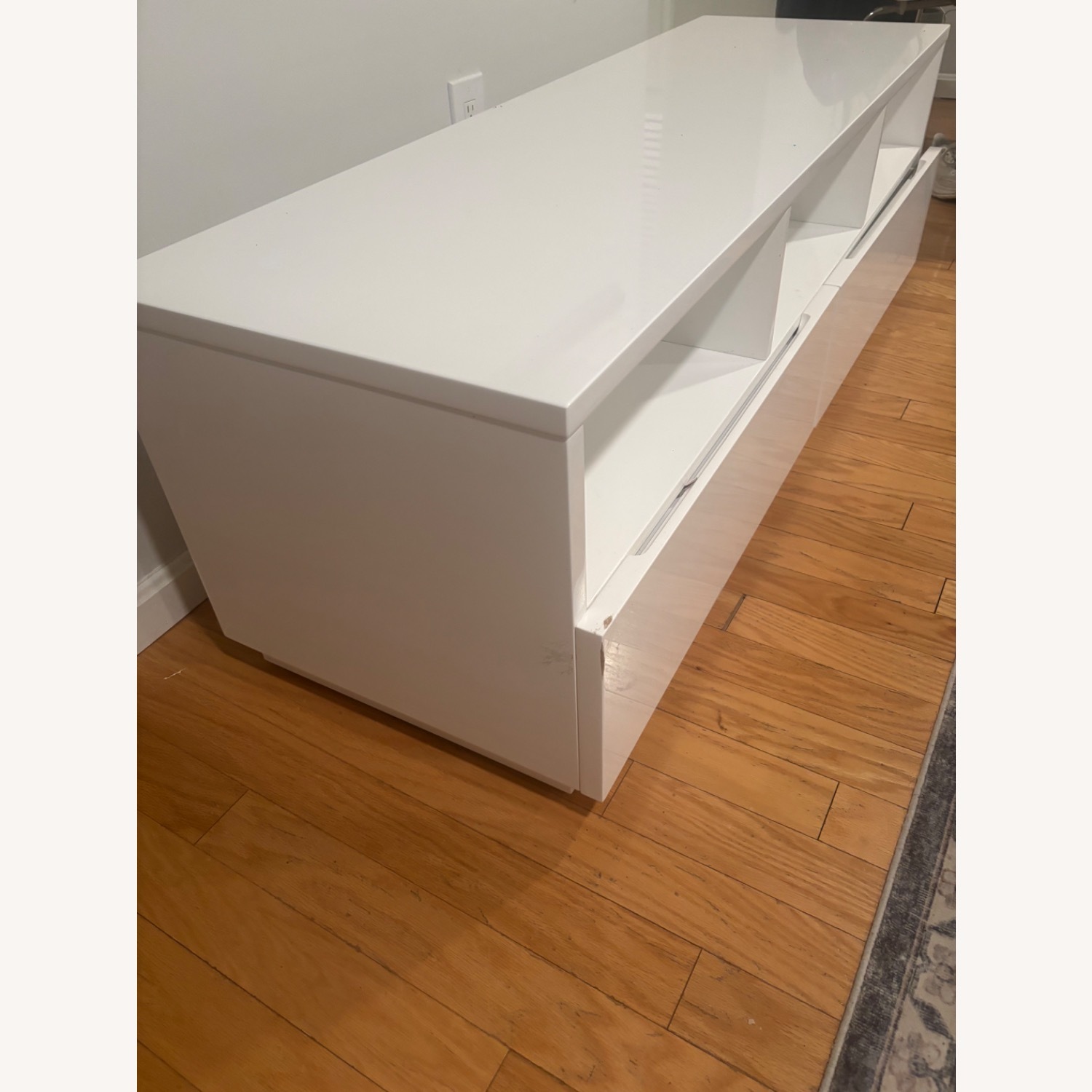 CB2 White Glossy Modern Media Stand  - image-5