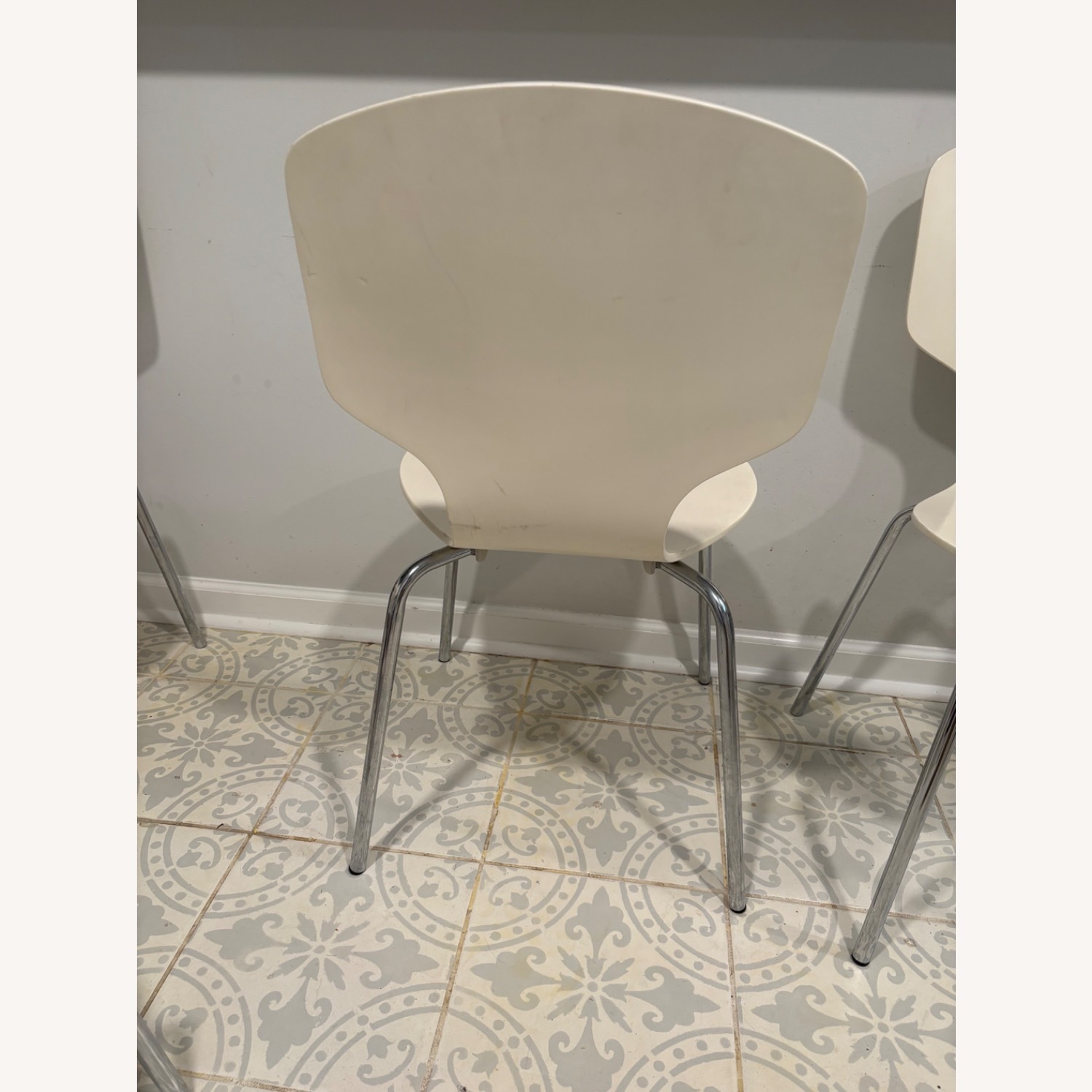 Pottery Barn White Ant Chairs - image-5
