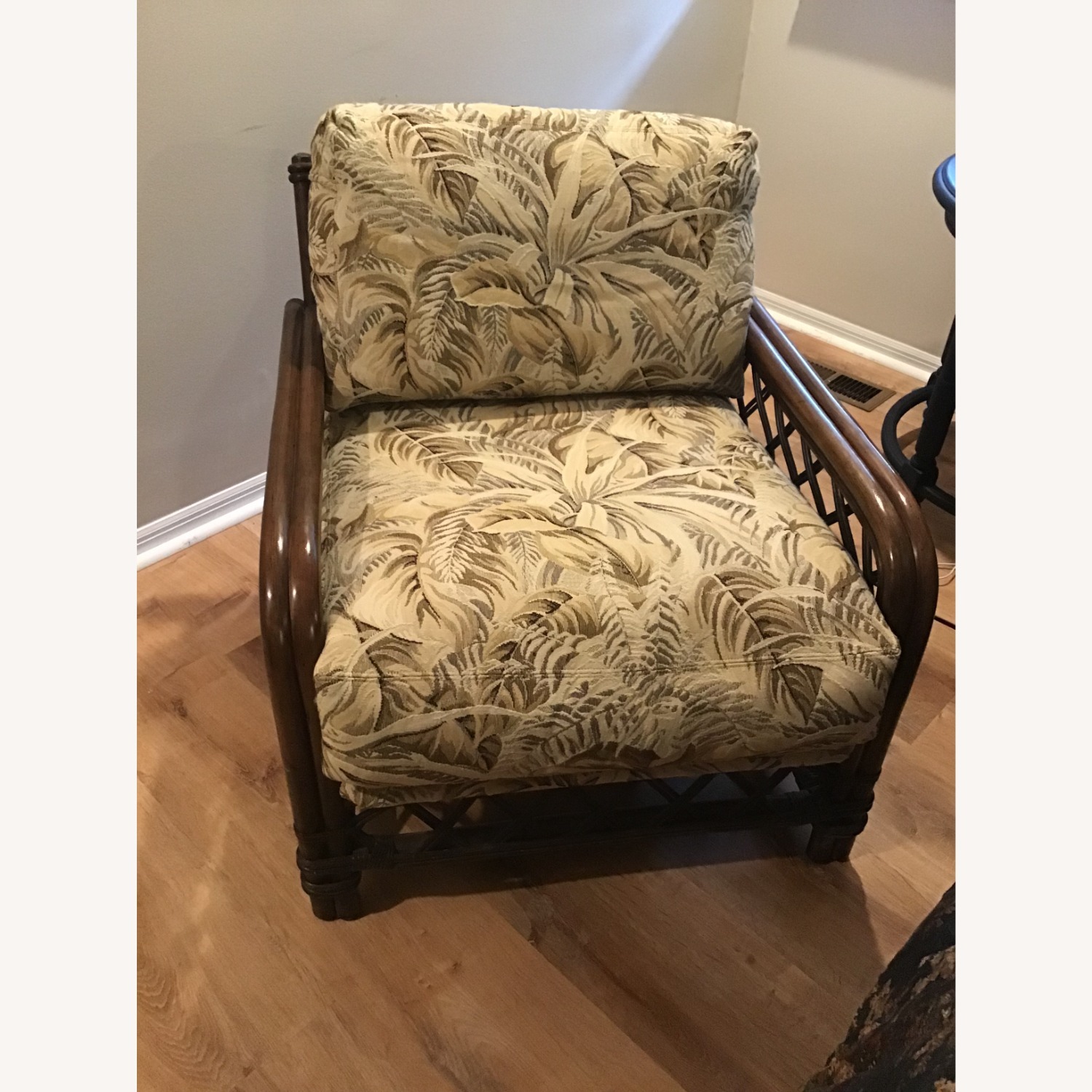 Vintage/Antique Dark Brown Accent Chair - image-4