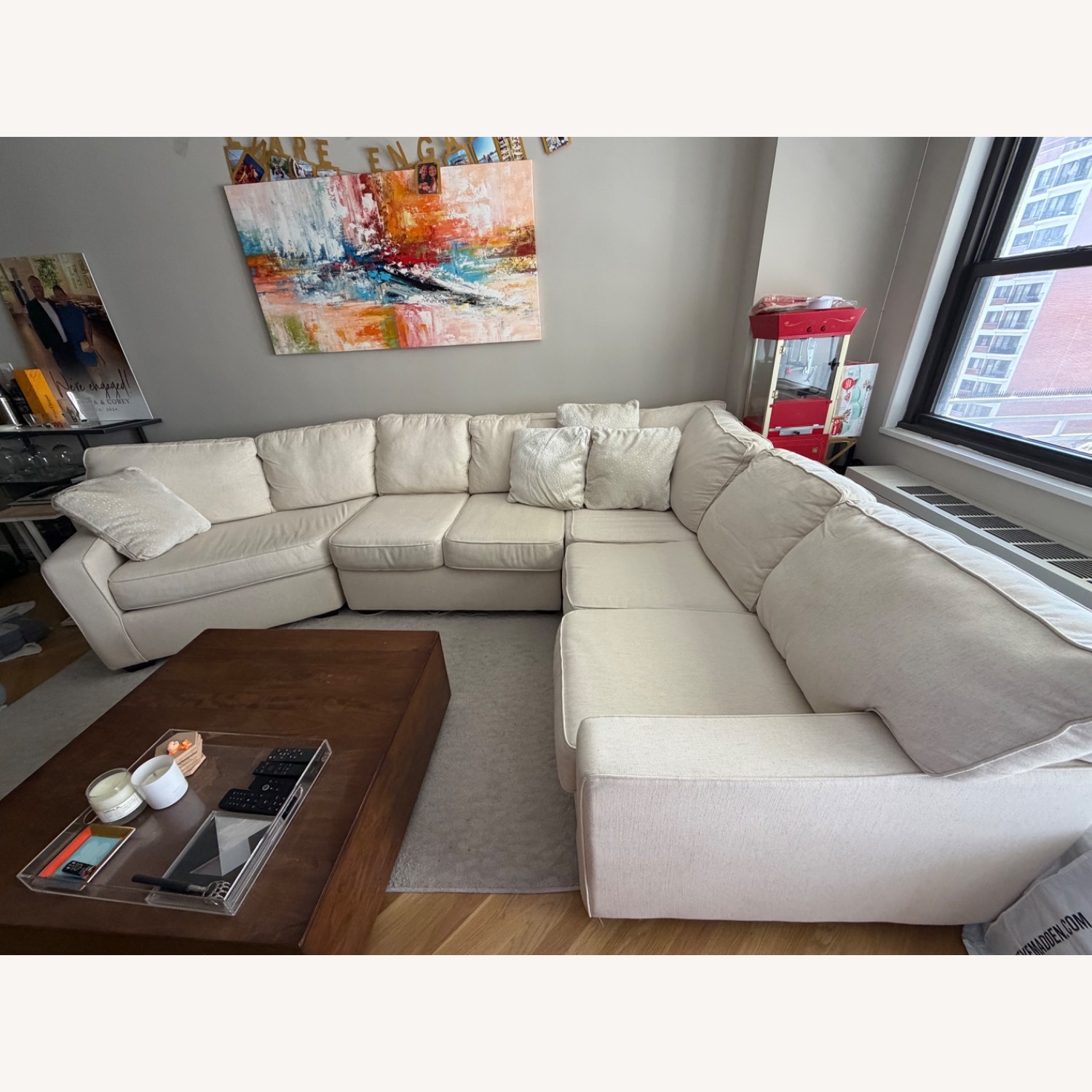 Jennifer Sectional Sofa - image-4