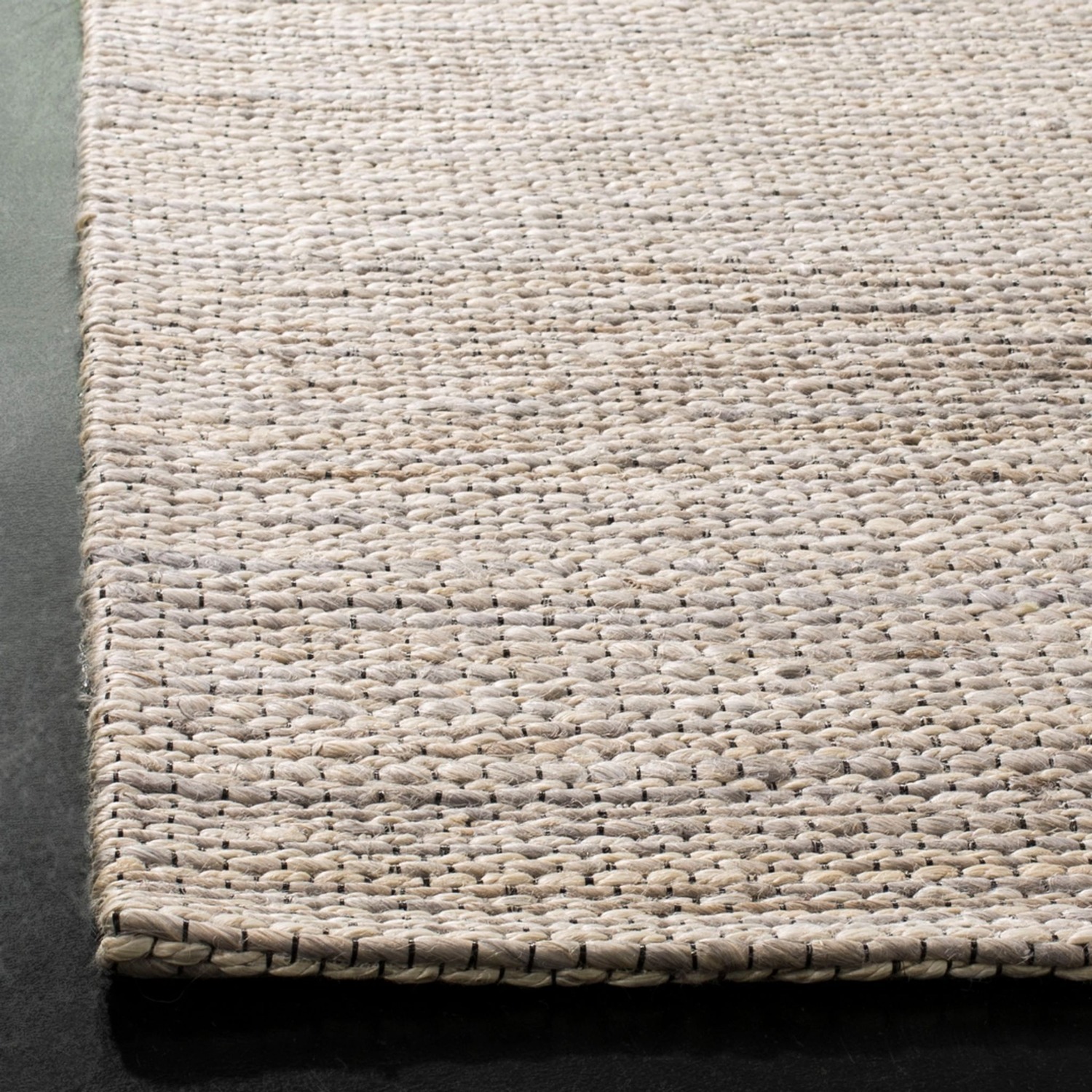Safavieh Marbella 4'x6' Natural Woven Jute Rug  - image-1
