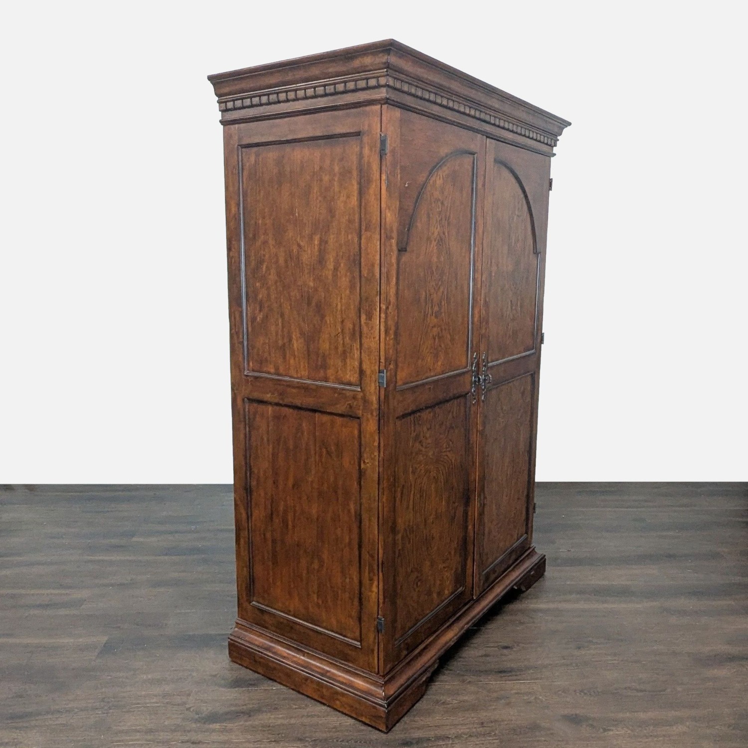 Howard Miller South Haven Wine Cabinet - image-3