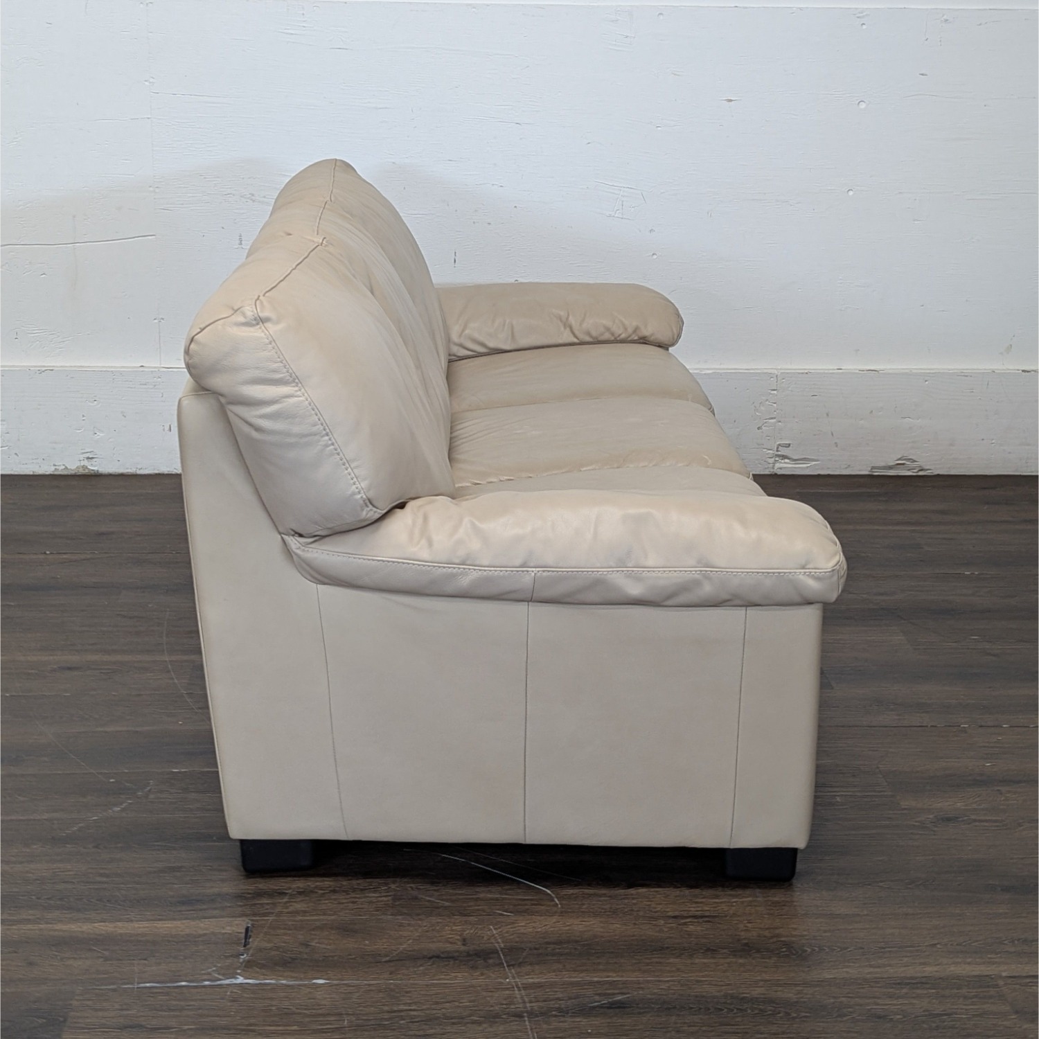 Italsofa 3-Seat Sofa in Beige Leather - image-1
