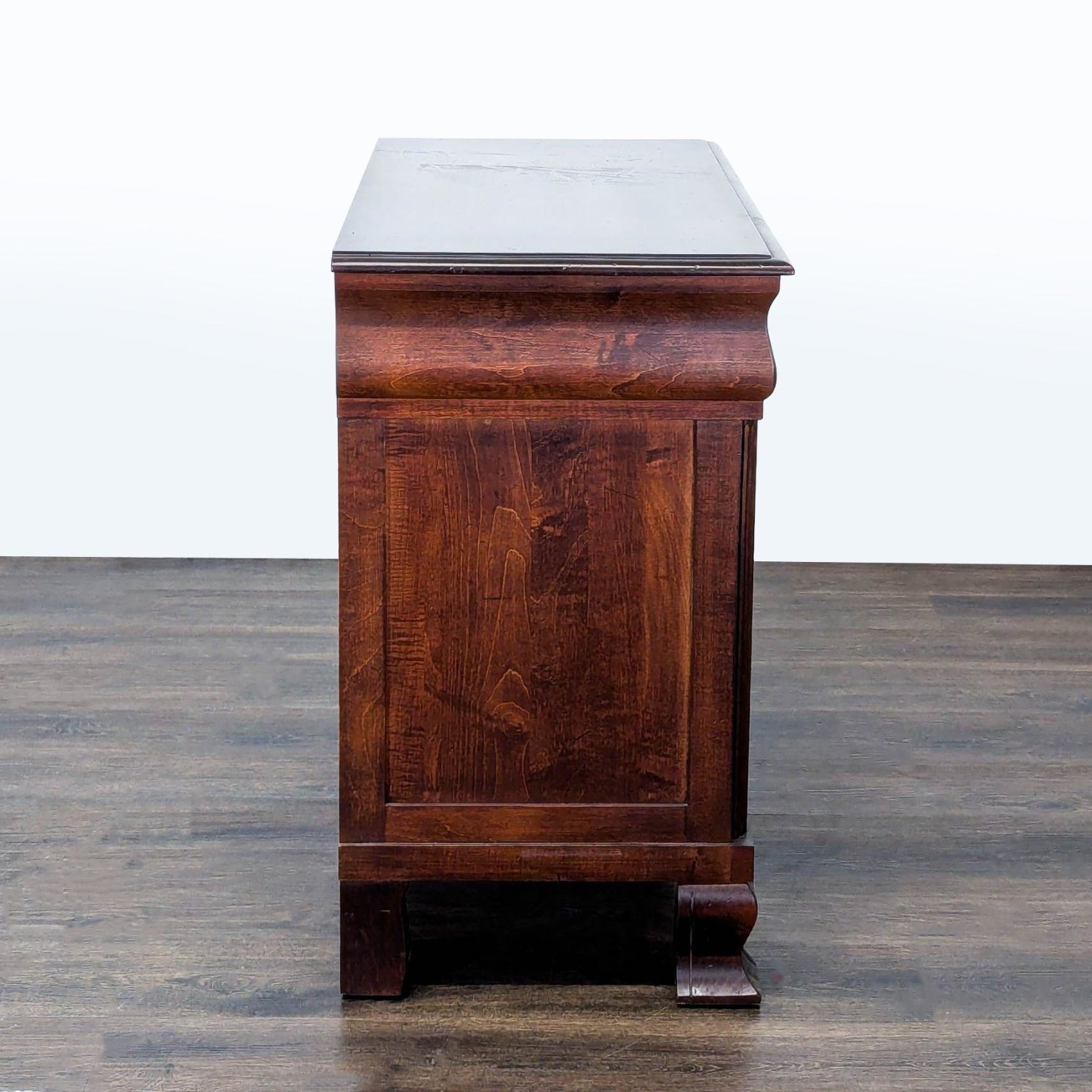Ethan Allen Daryn Chest - image-4