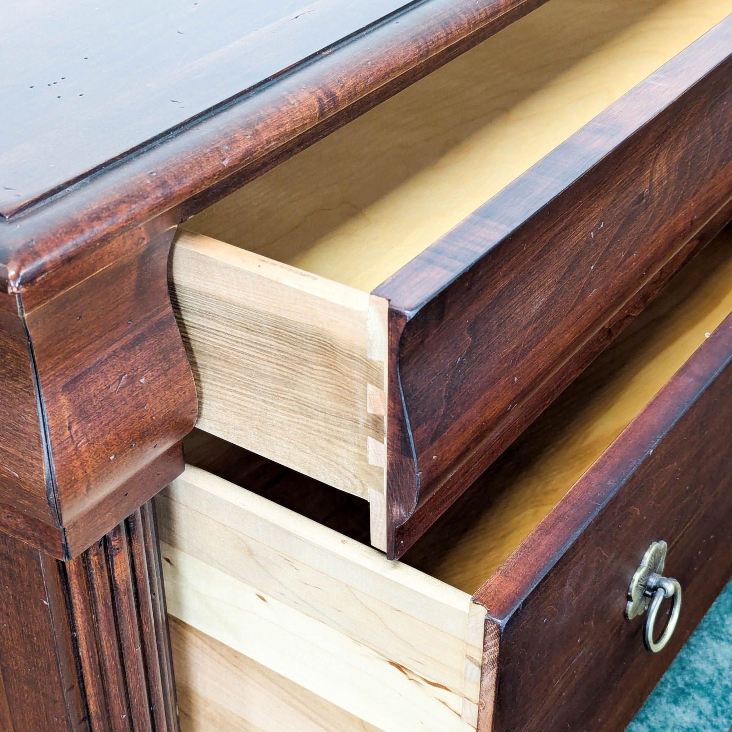 Ethan Allen Daryn Chest - image-2