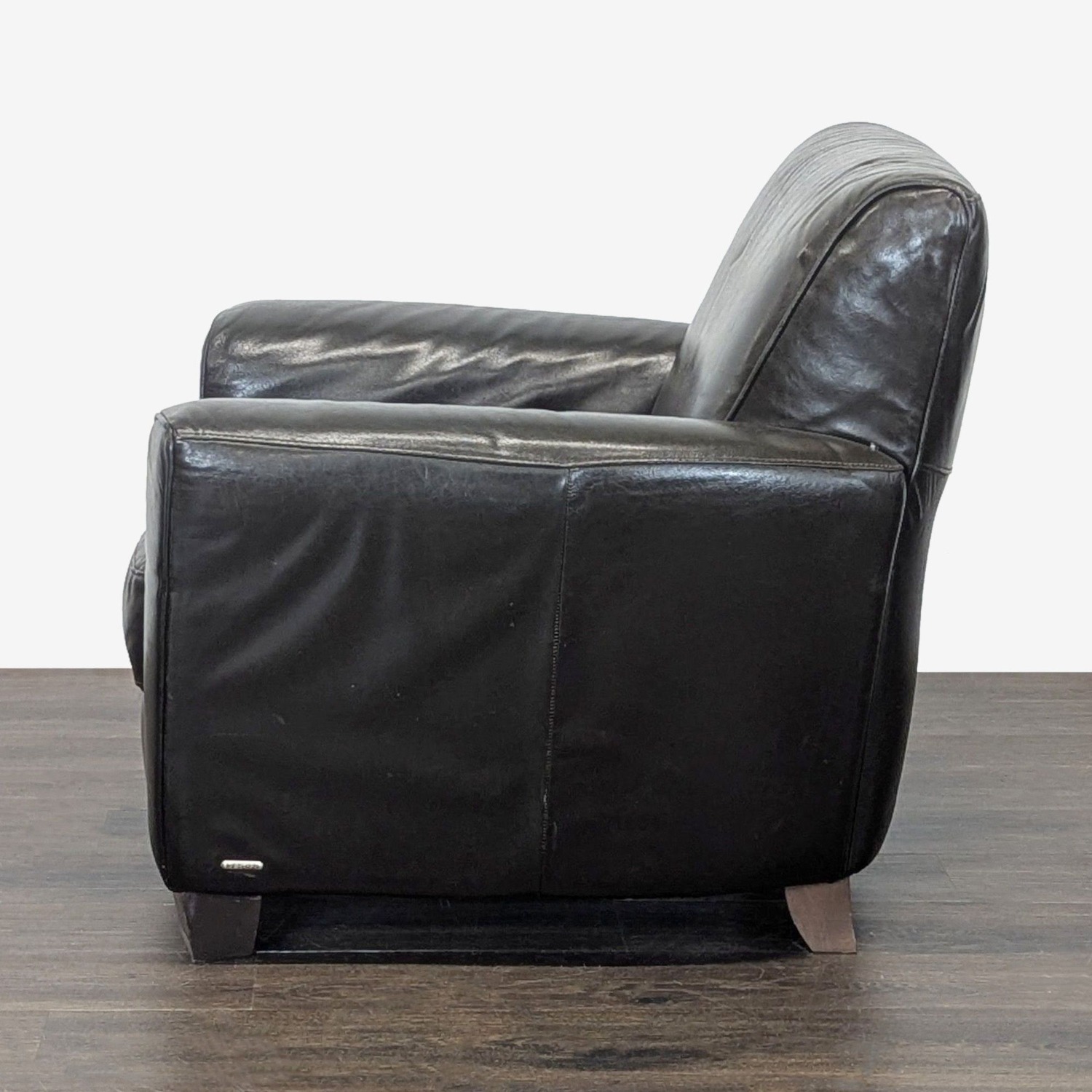 Natuzzi Black Leather Lounge Armchair - image-5