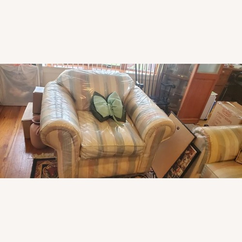 Used Vintage Multi-Colored Chair for sale on AptDeco