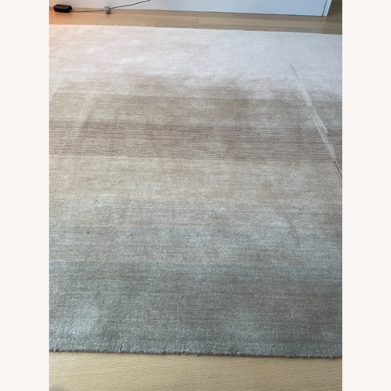 Revival Rugs Dawn Ombre Rug Wool Area Rug 6' x 9' - image-4
