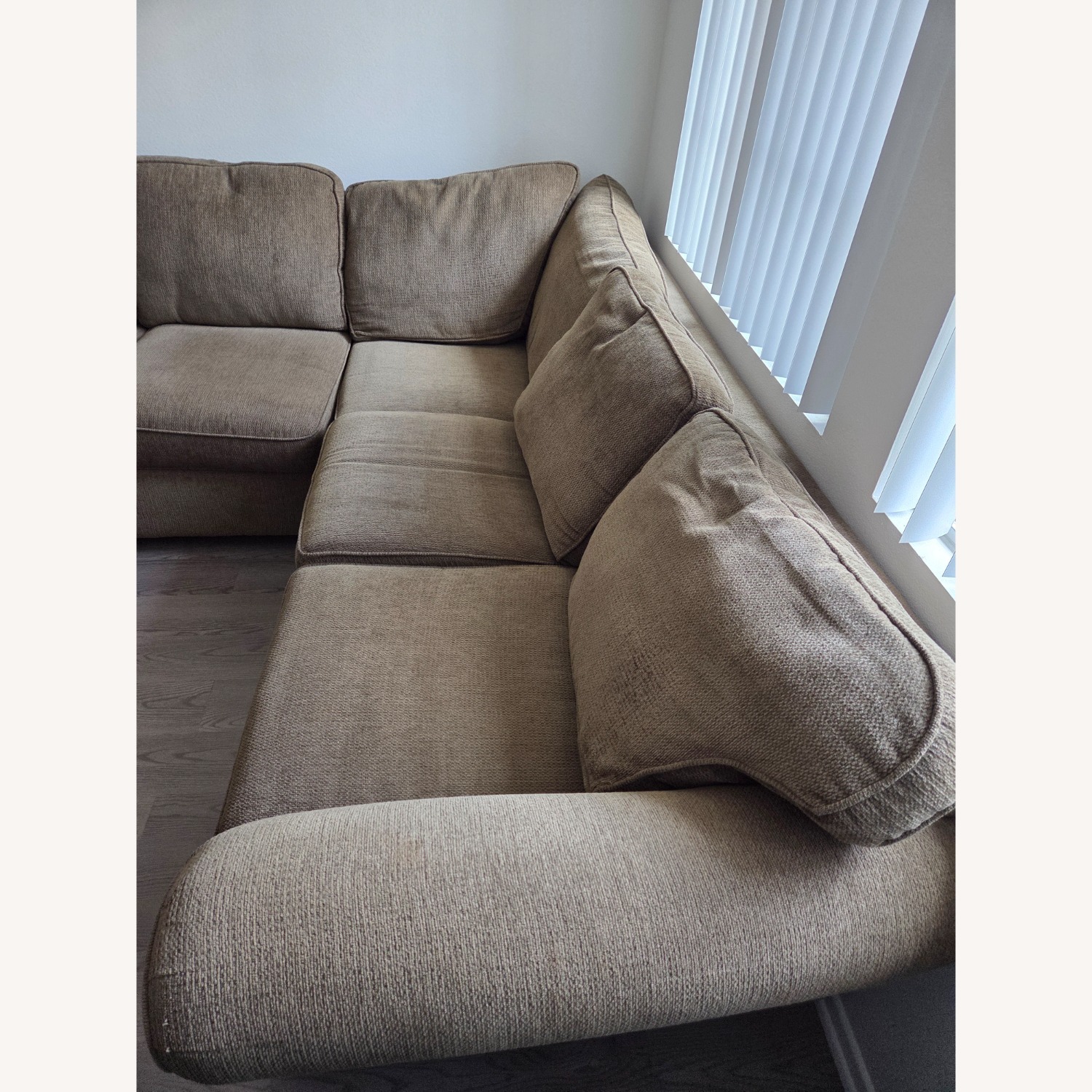 Bauhaus Light Brown 2 Piece Sectional - image-3