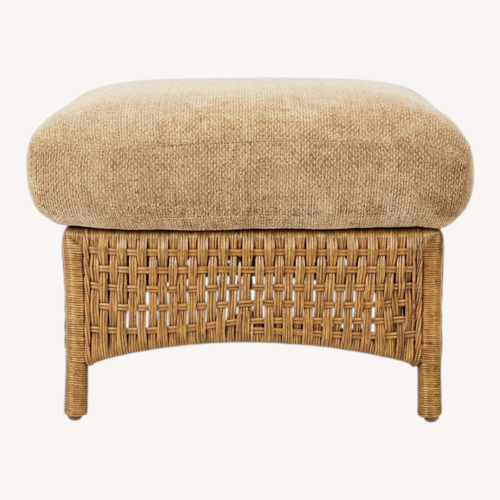 Used Lane Venture Wicker Ottoman with Cushion for sale on AptDeco