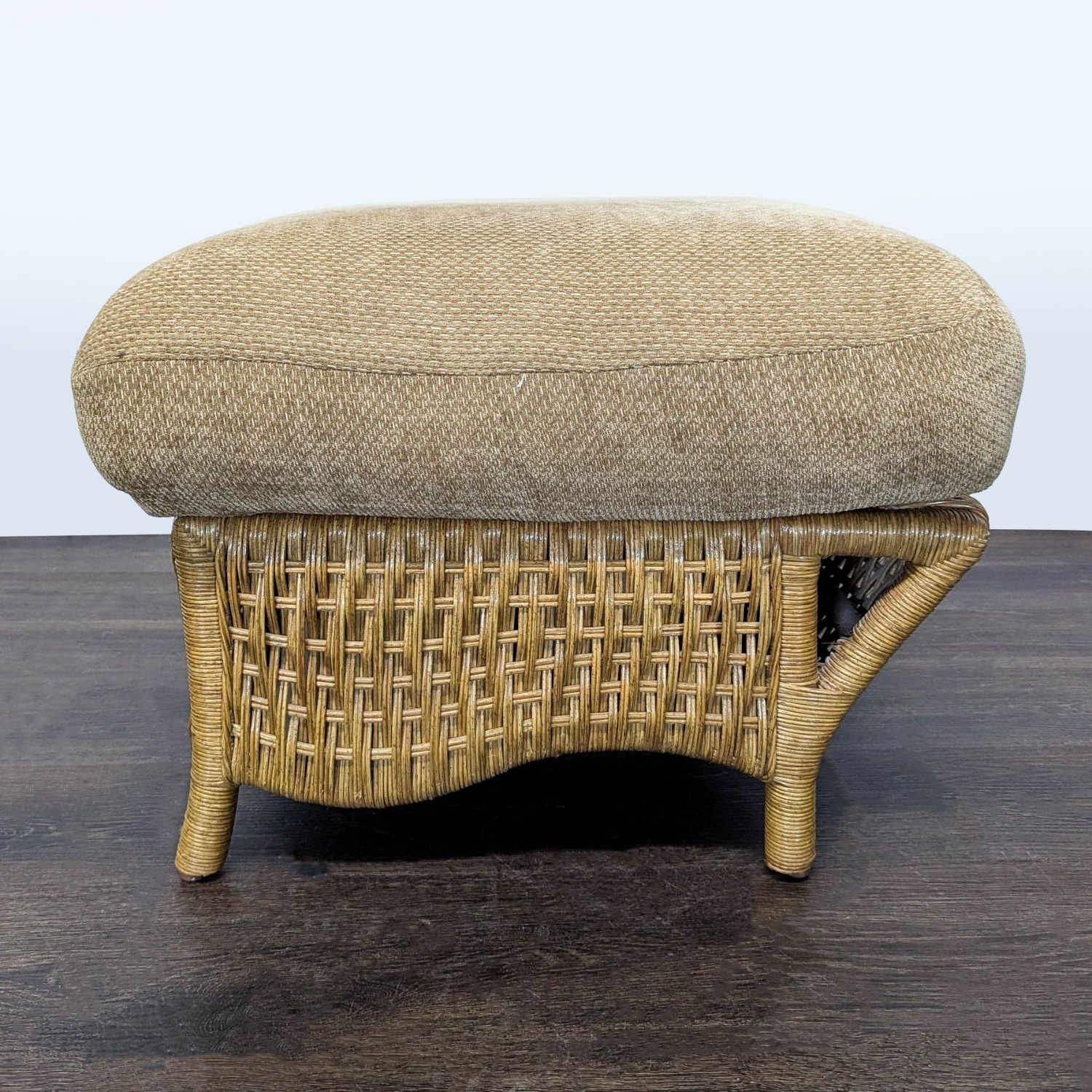 Lane Venture Wicker Ottoman with Cushion - image-4