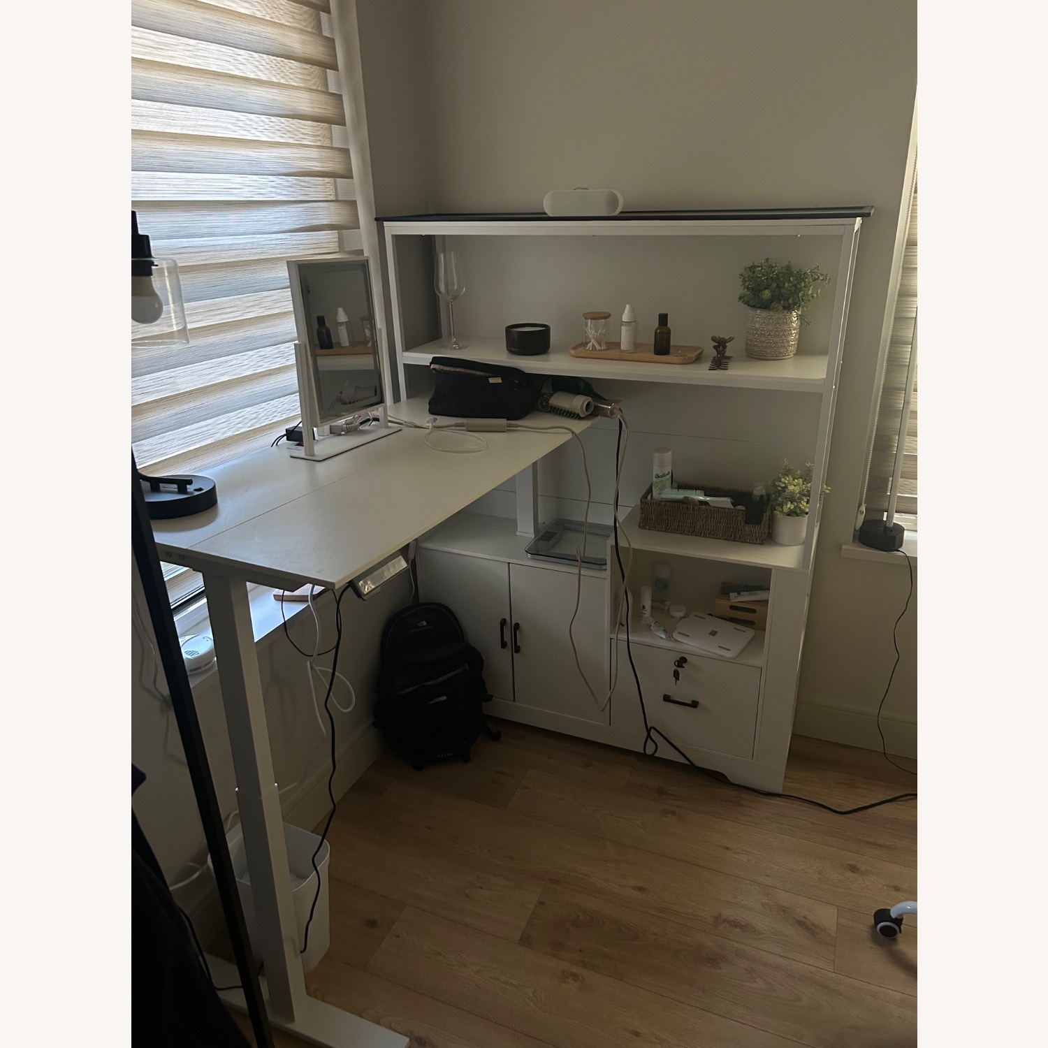 Amazon Contemporary White Desk - image-4