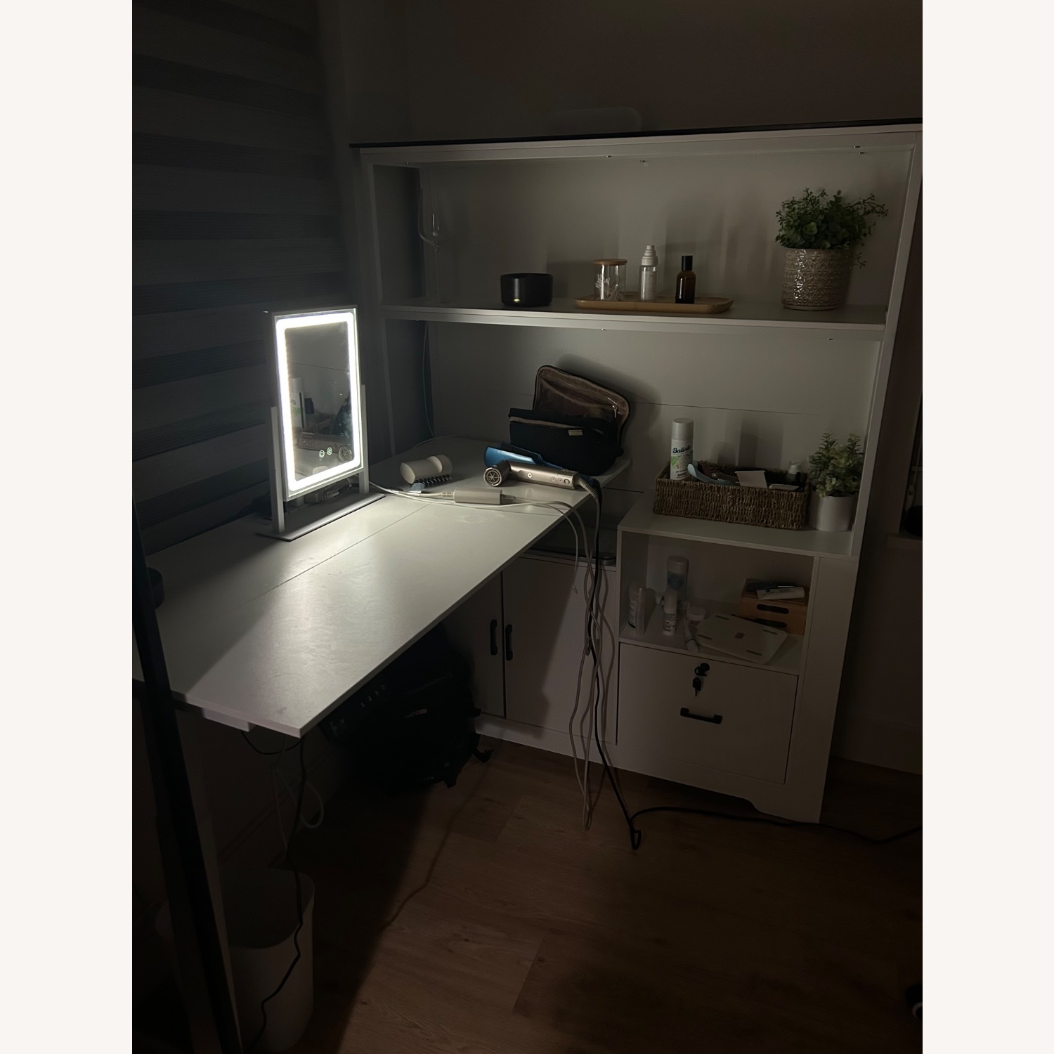 Amazon Contemporary White Desk - image-3