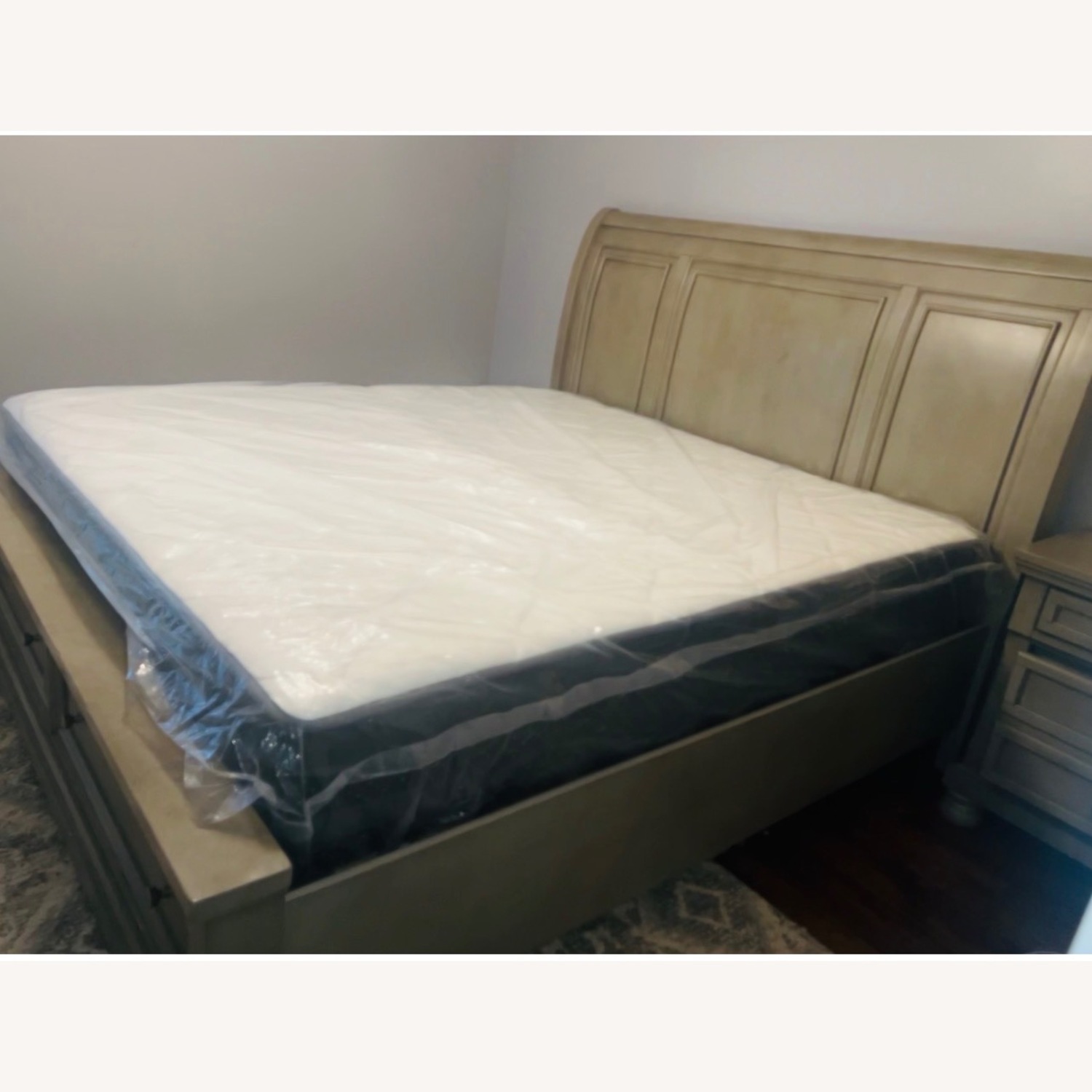 Ashley Furniture Light Gray Wood King Bed - image-1