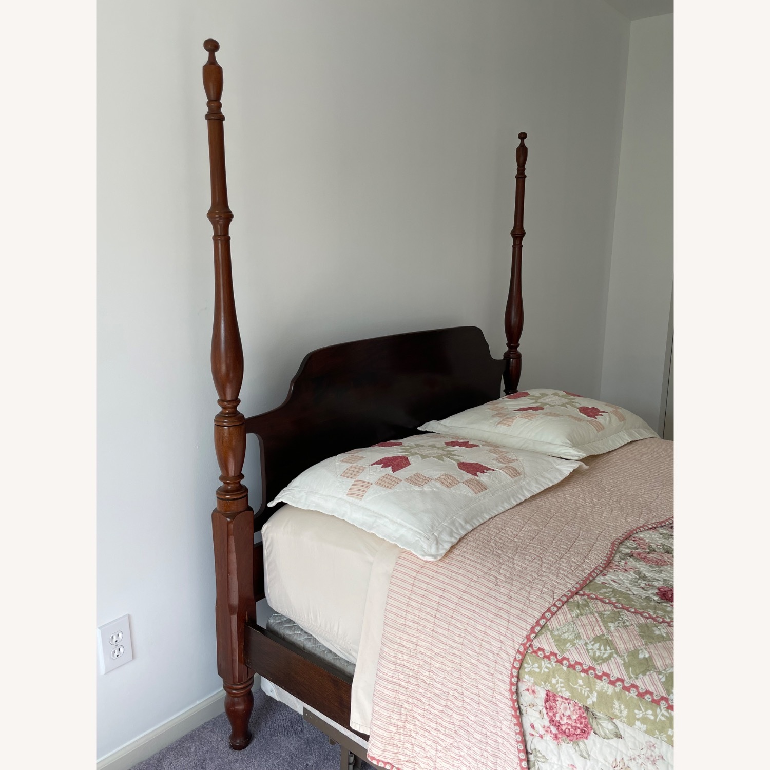 Vintage/Antique Finds Mahogany Full Bed - image-4