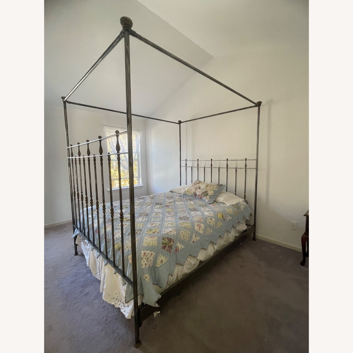 Vintage/Antique Finds Queen Iron/Brass Canopy Bed - image-4