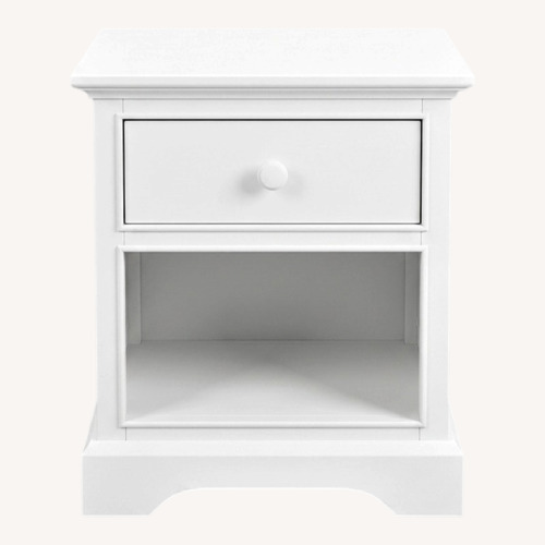 Used Dock 48 Waterford 1-Drawer Nightstand White for sale on AptDeco