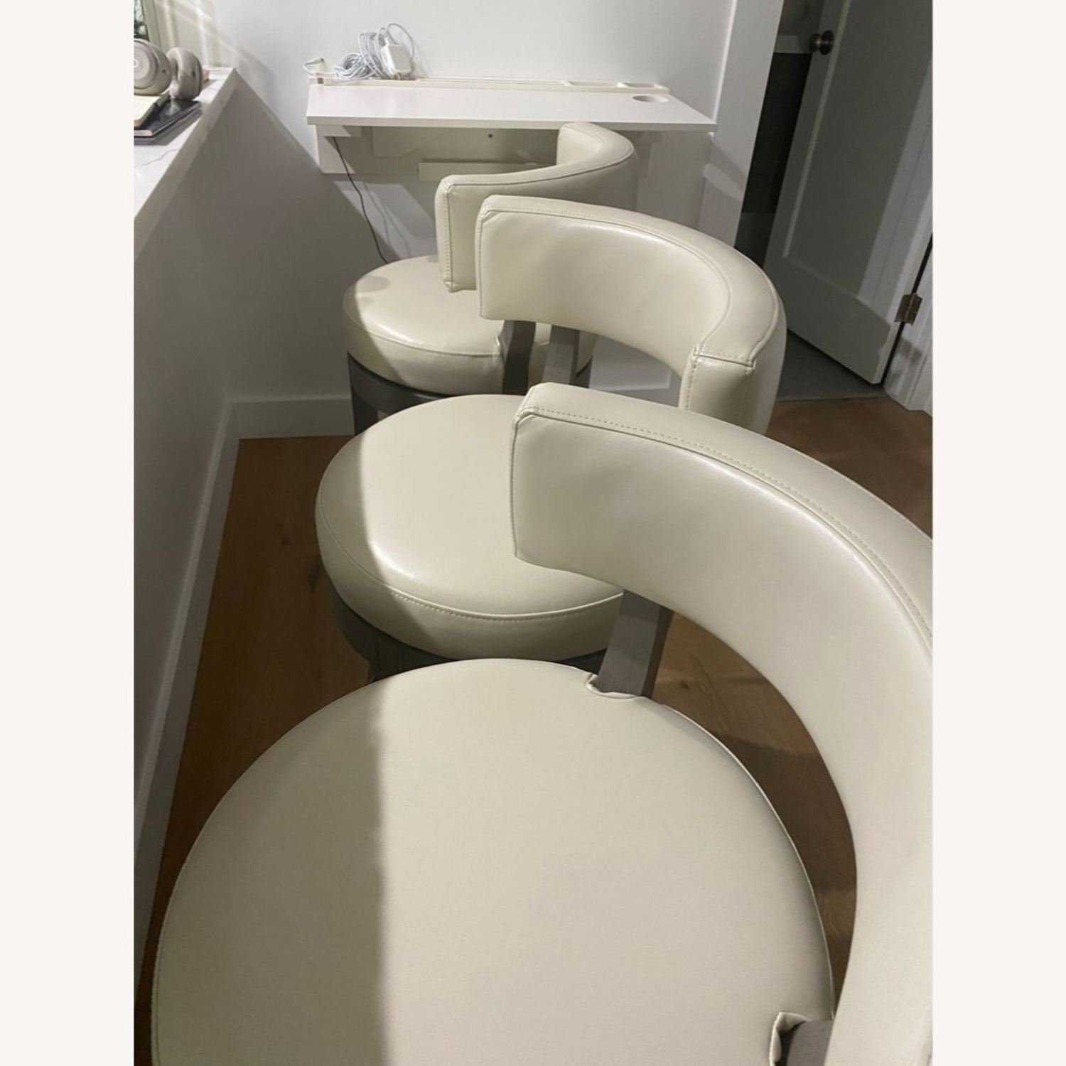 Grandin Road Aiken Low Back Swivel Bar/Counter Stool - image-2