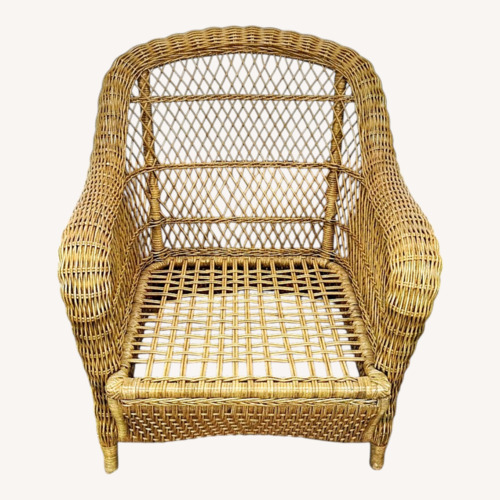 Used Lane Venture Wicker Lounge Chair with Cushion  for sale on AptDeco