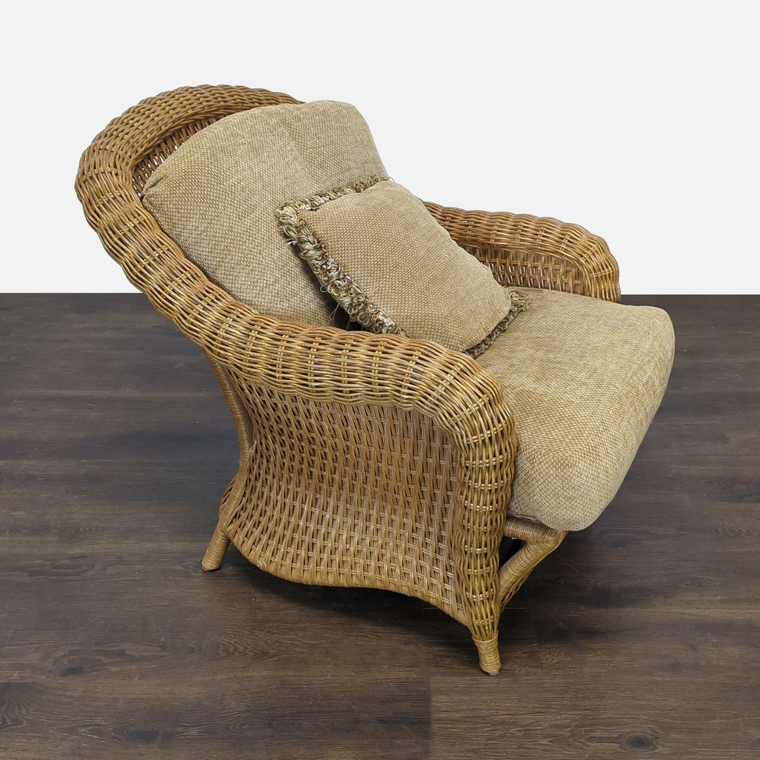 Lane Venture Wicker Lounge Chair with Cushion  - image-6