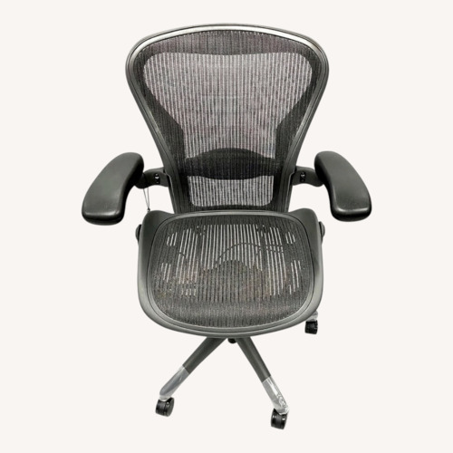 Used Herman Miller Aeron Office Chair Size B for sale on AptDeco