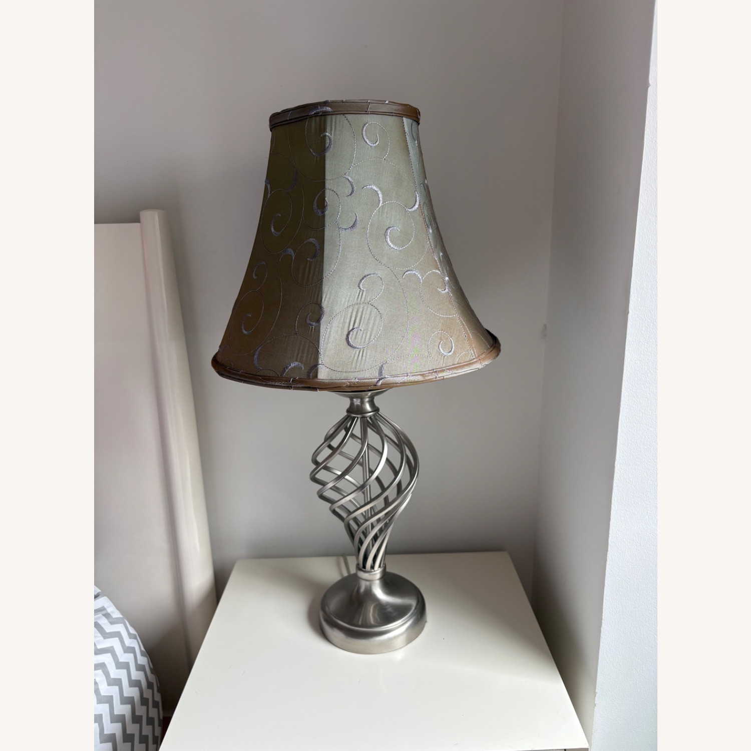 Stylish Silver Metal Table Lamps - image-1