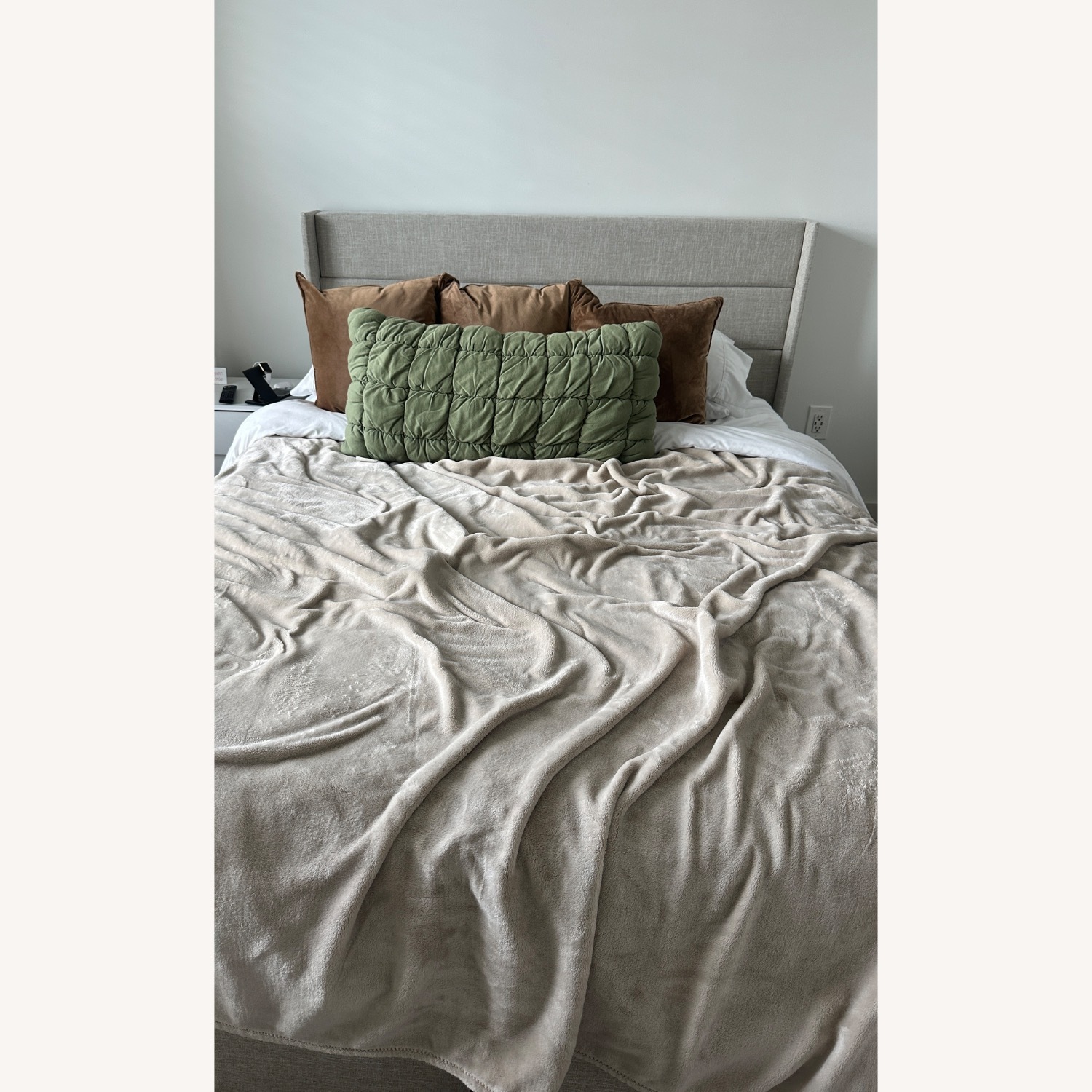 Amazon Queen Bed Frame - image-3