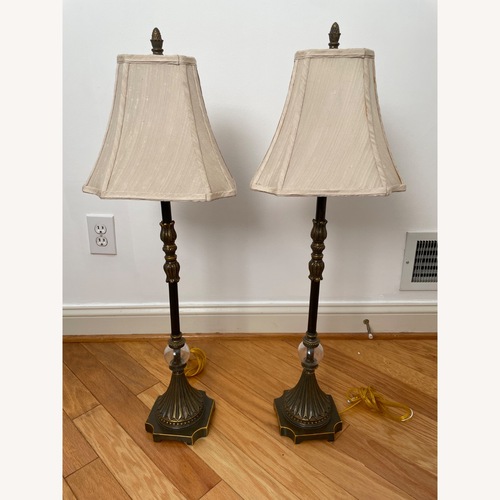 Used Vintage Traditional Bronze Buffet Table Lamps 2 for sale on AptDeco